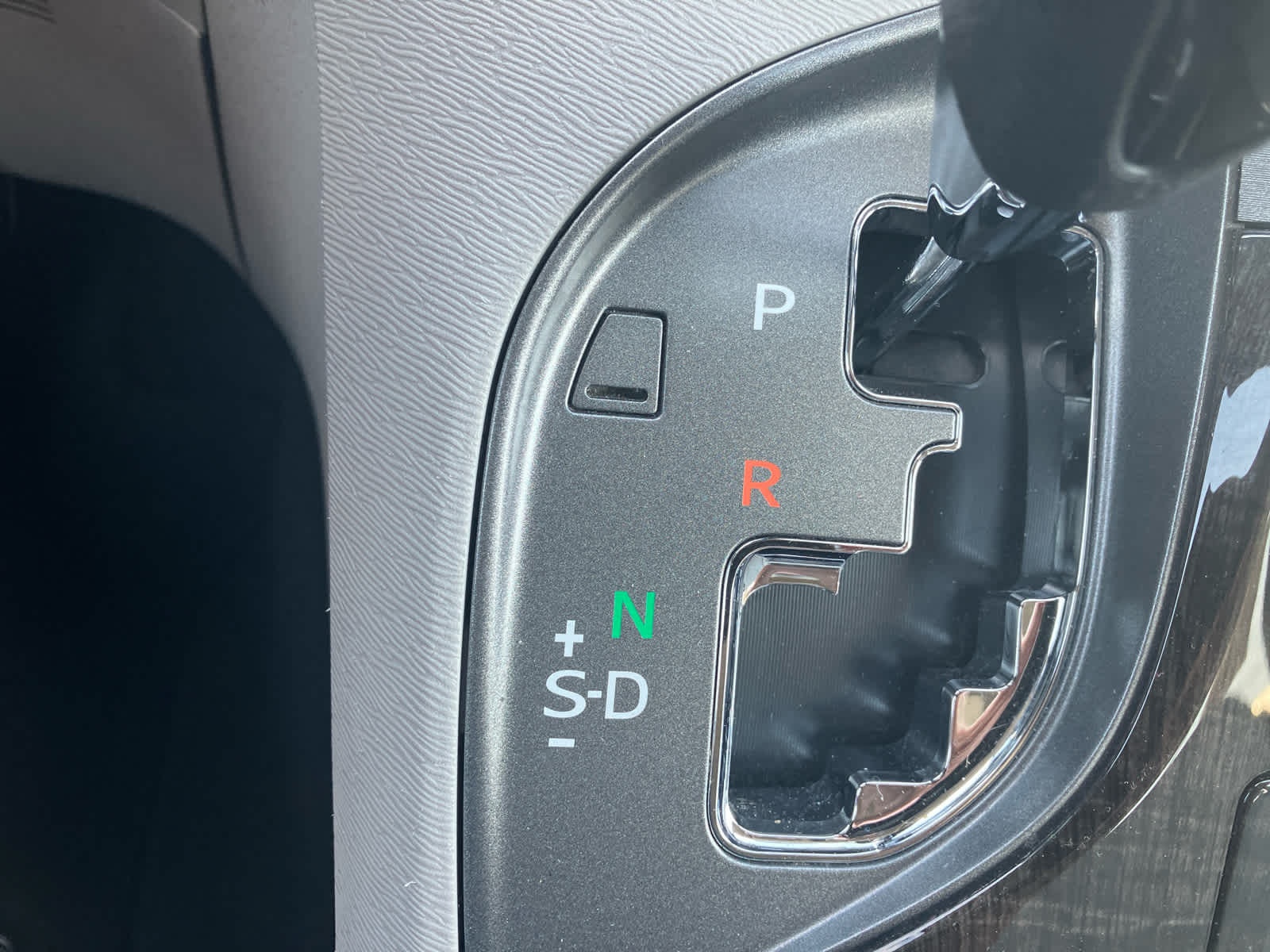 2015 Toyota Venza photo 21 of 25
