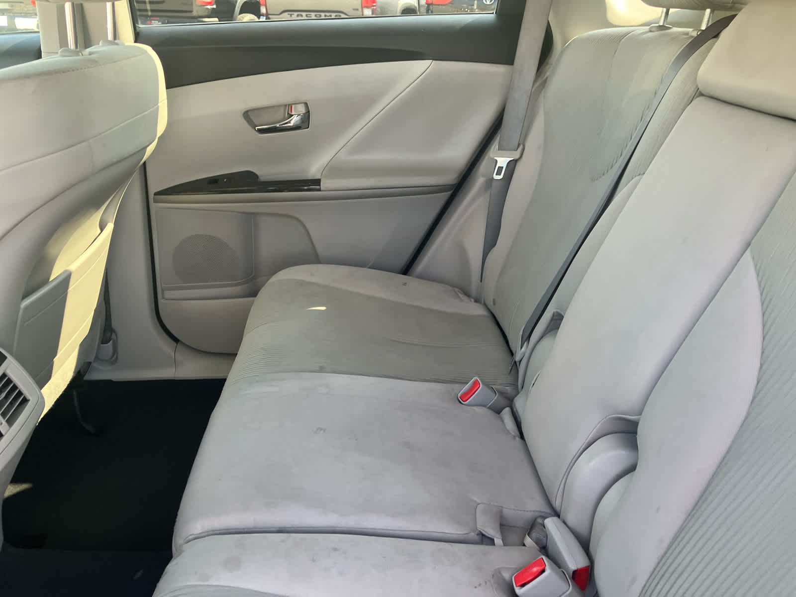 2015 Toyota Venza photo 24 of 25