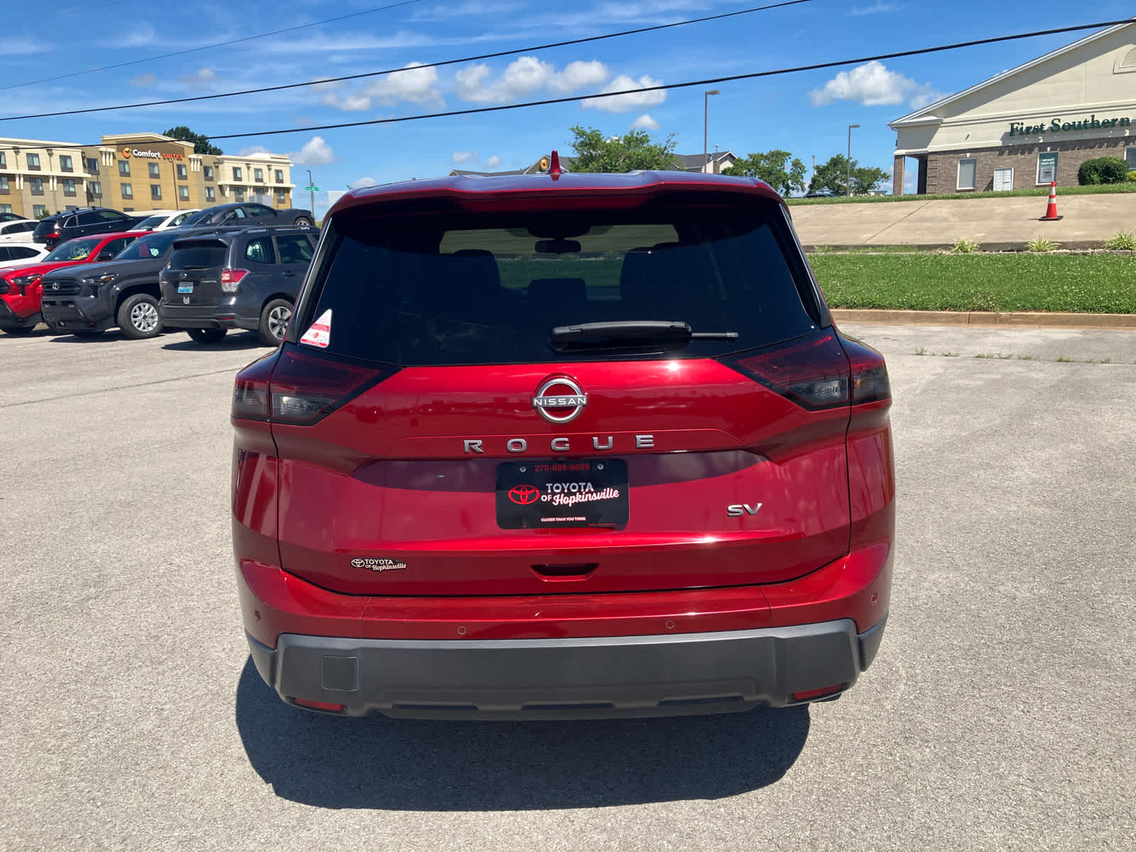 2024 Nissan Rogue photo 6 of 35