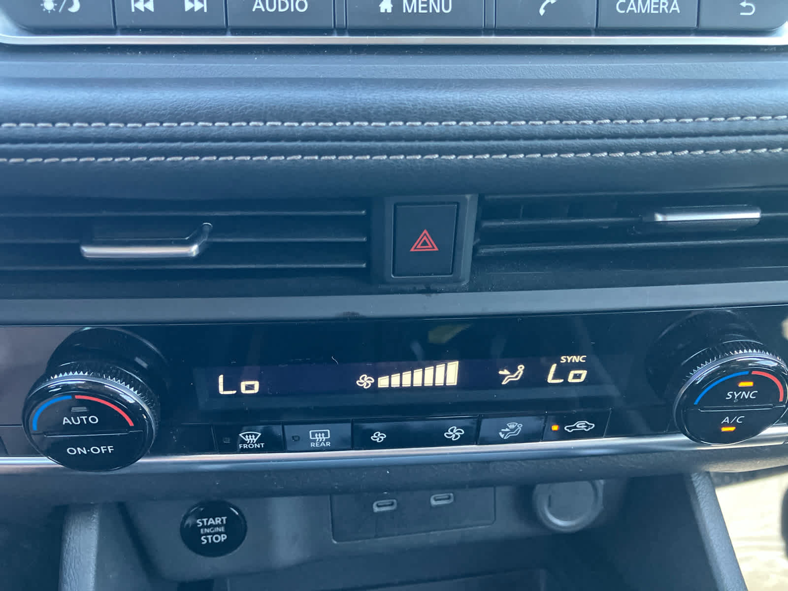2024 Nissan Rogue photo 26 of 35