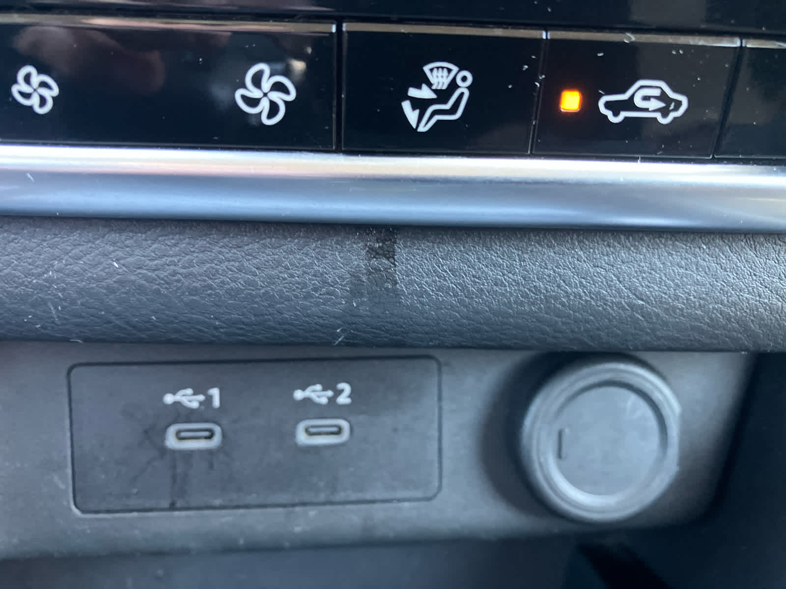 2024 Nissan Rogue photo 27 of 35