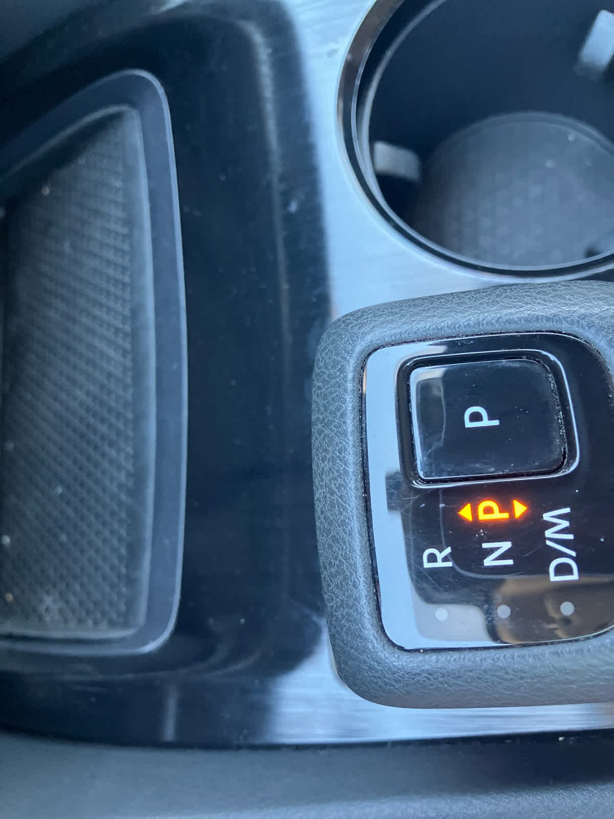2024 Nissan Rogue photo 28 of 35