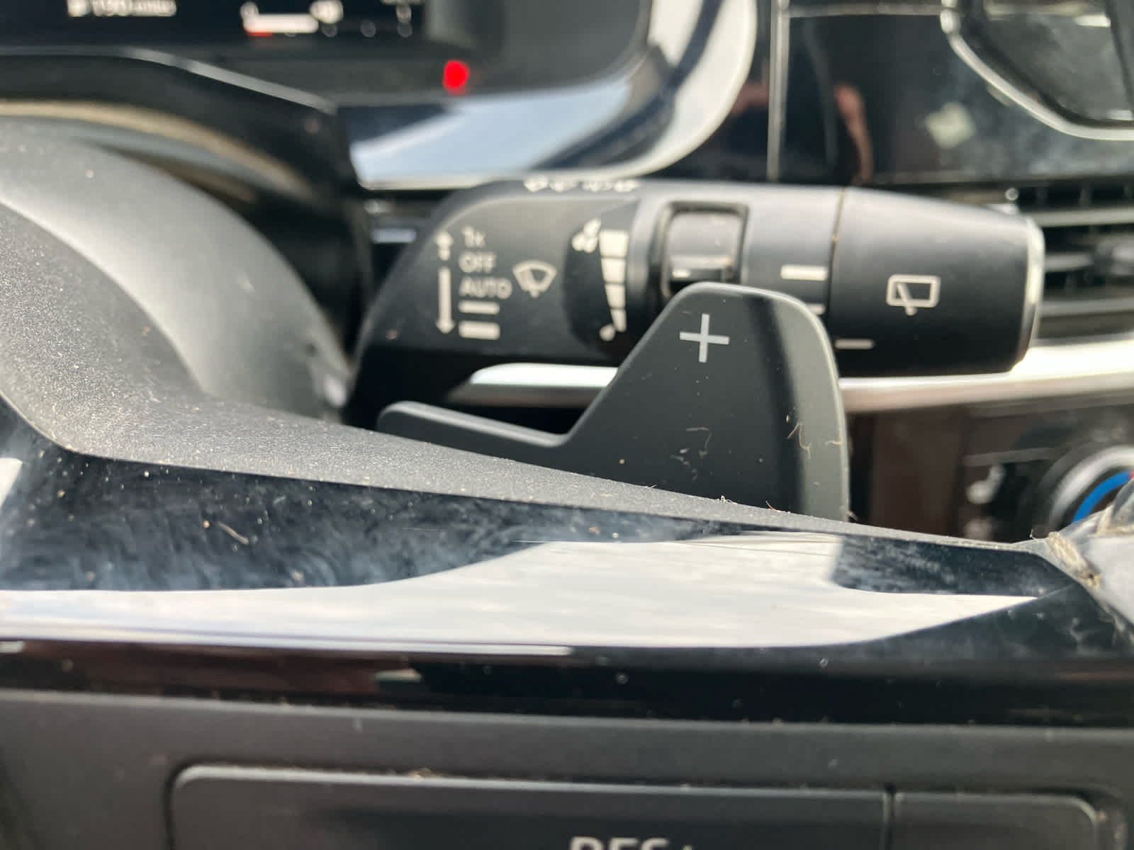 2023 Nissan Pathfinder photo 20 of 39