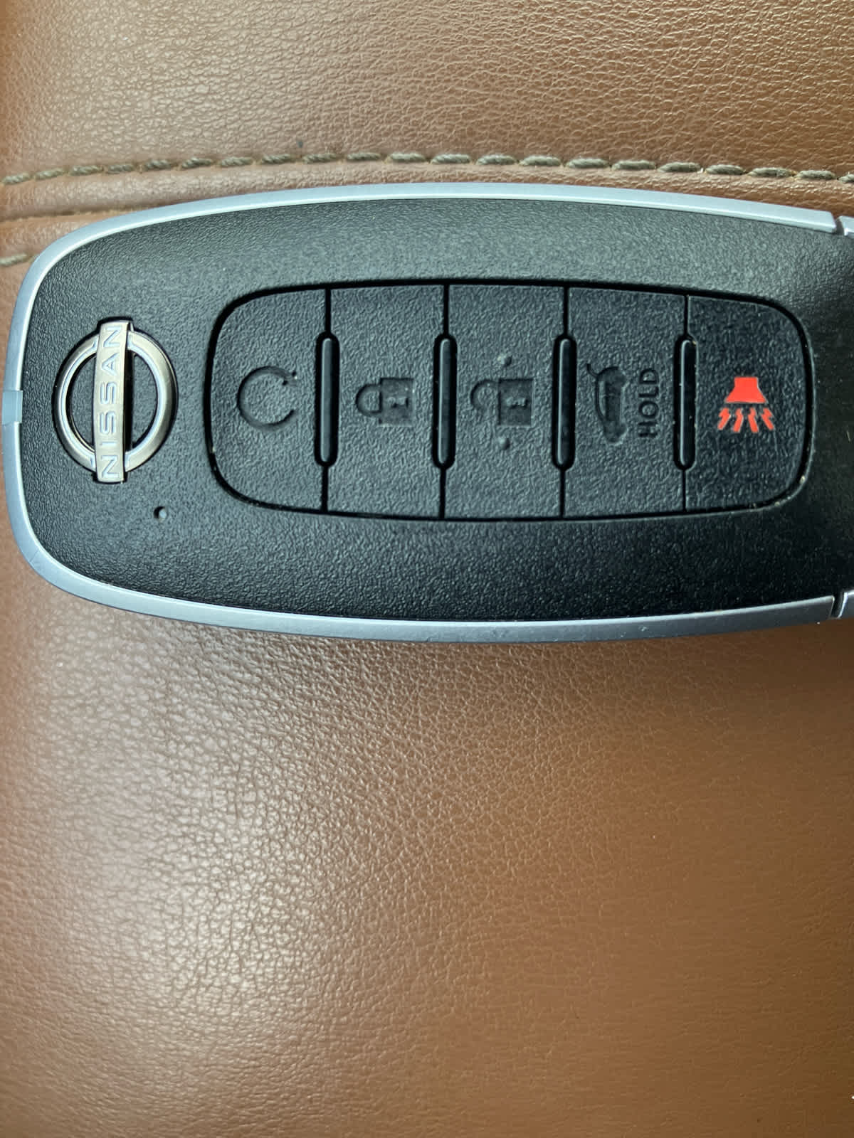 2023 Nissan Pathfinder photo 34 of 39