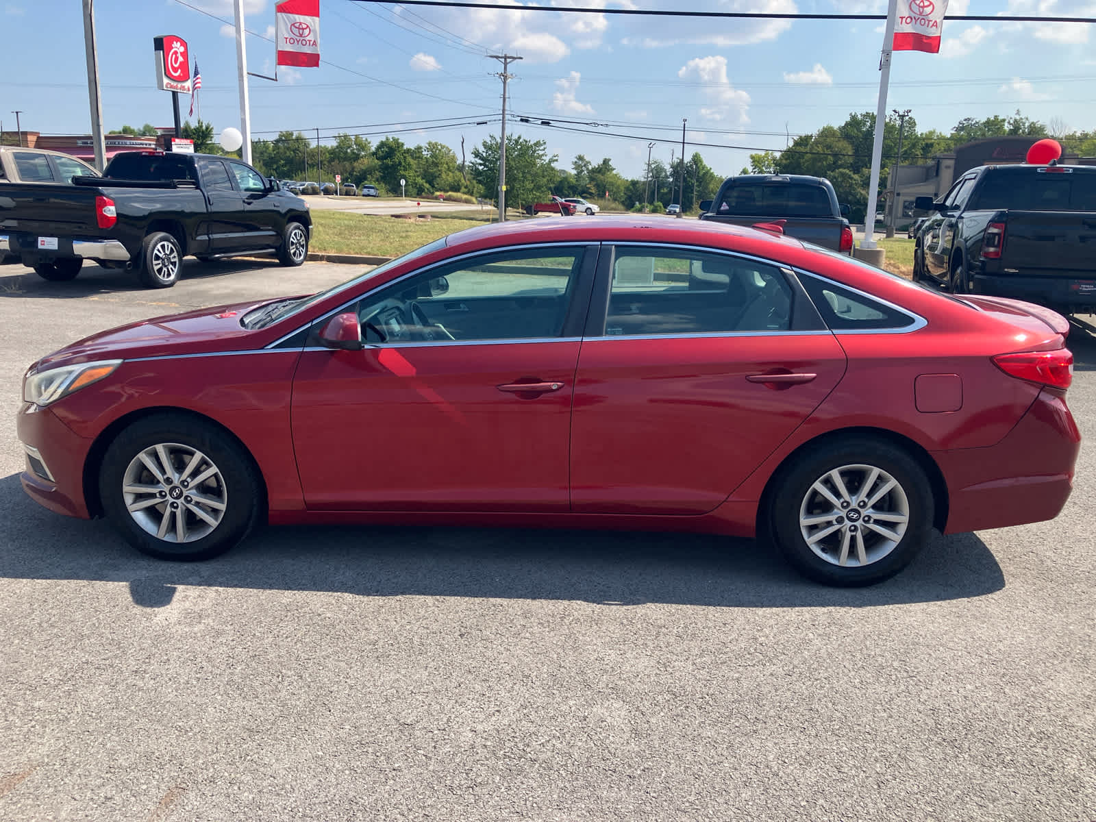 2015 Hyundai Sonata photo 4 of 22