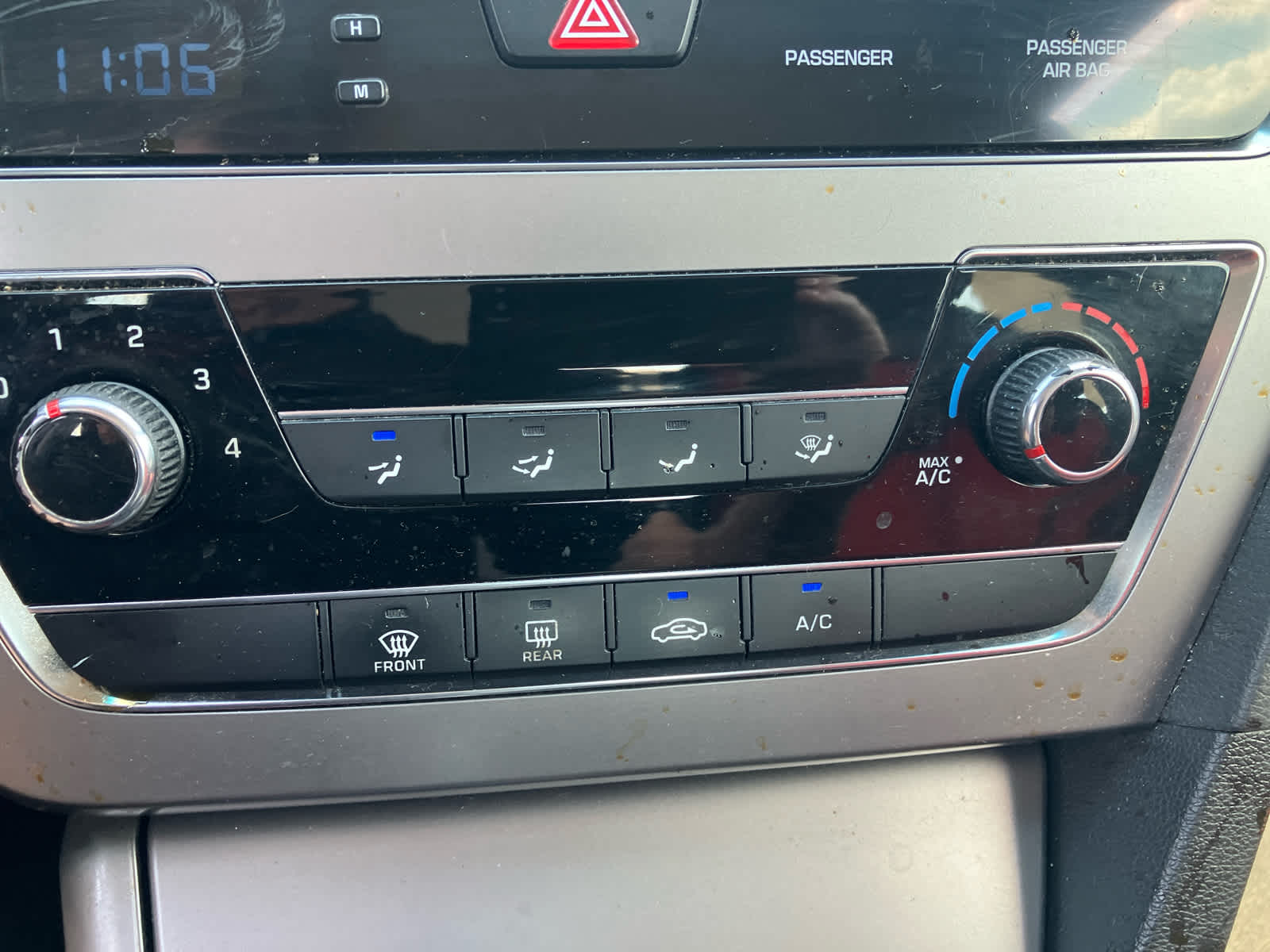 2015 Hyundai Sonata photo 17 of 22