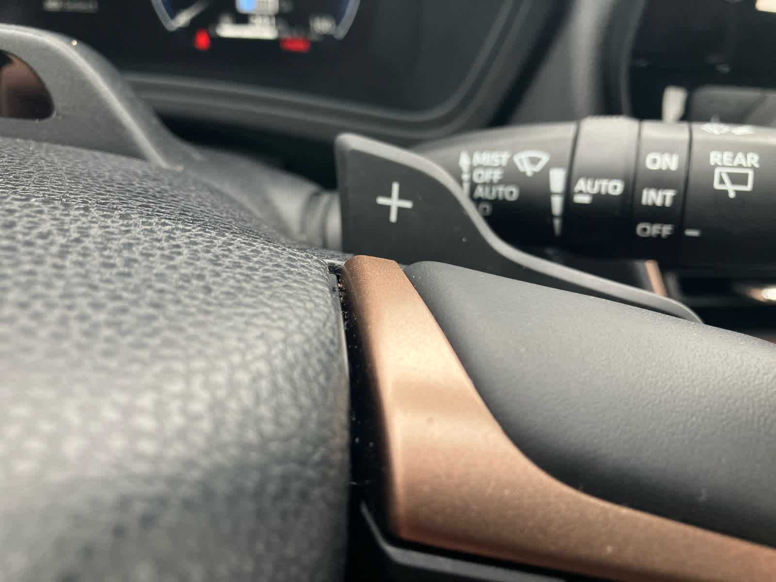 2024 Toyota Grand Highlander photo 23 of 43