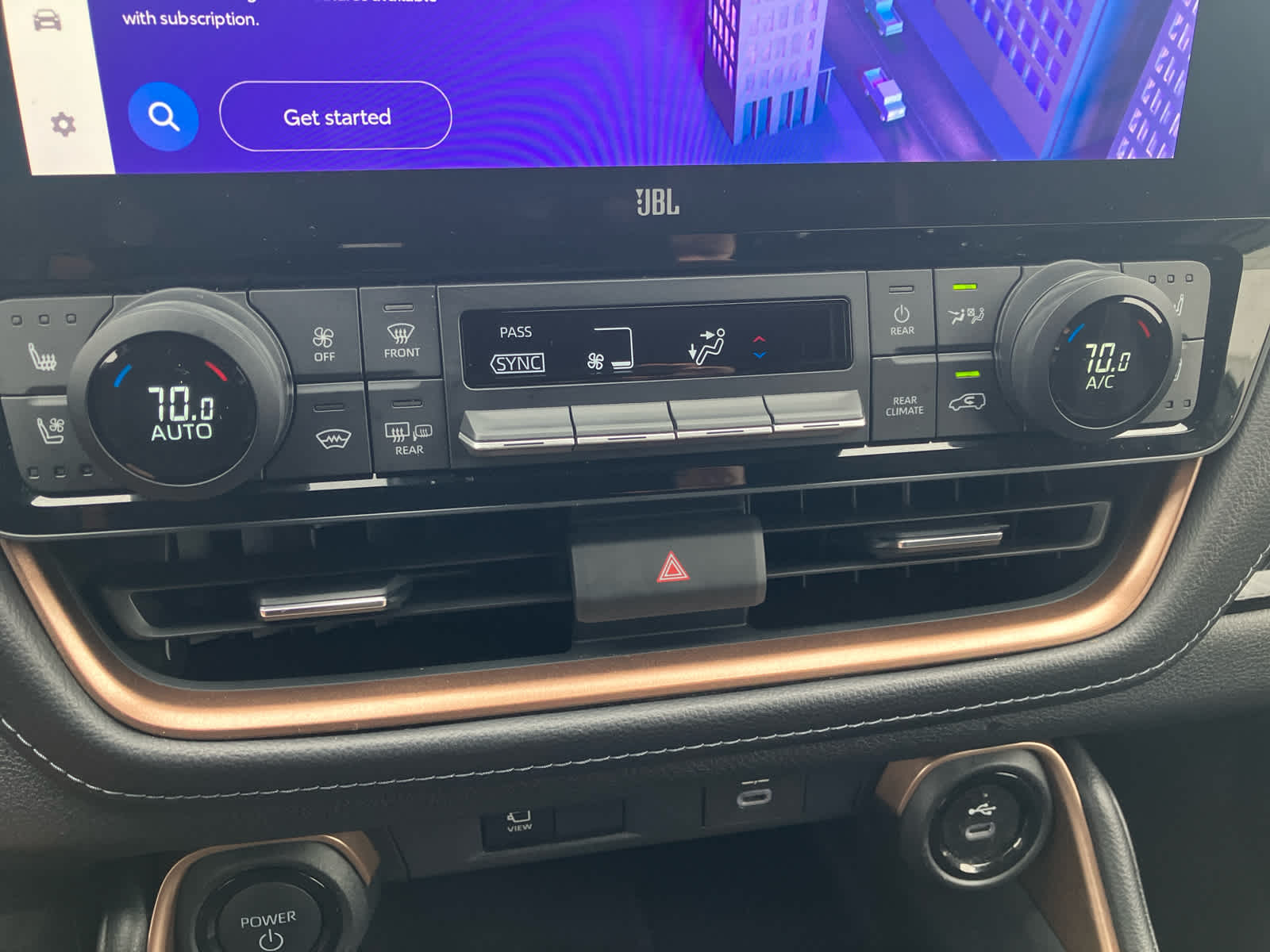 2024 Toyota Grand Highlander photo 31 of 43