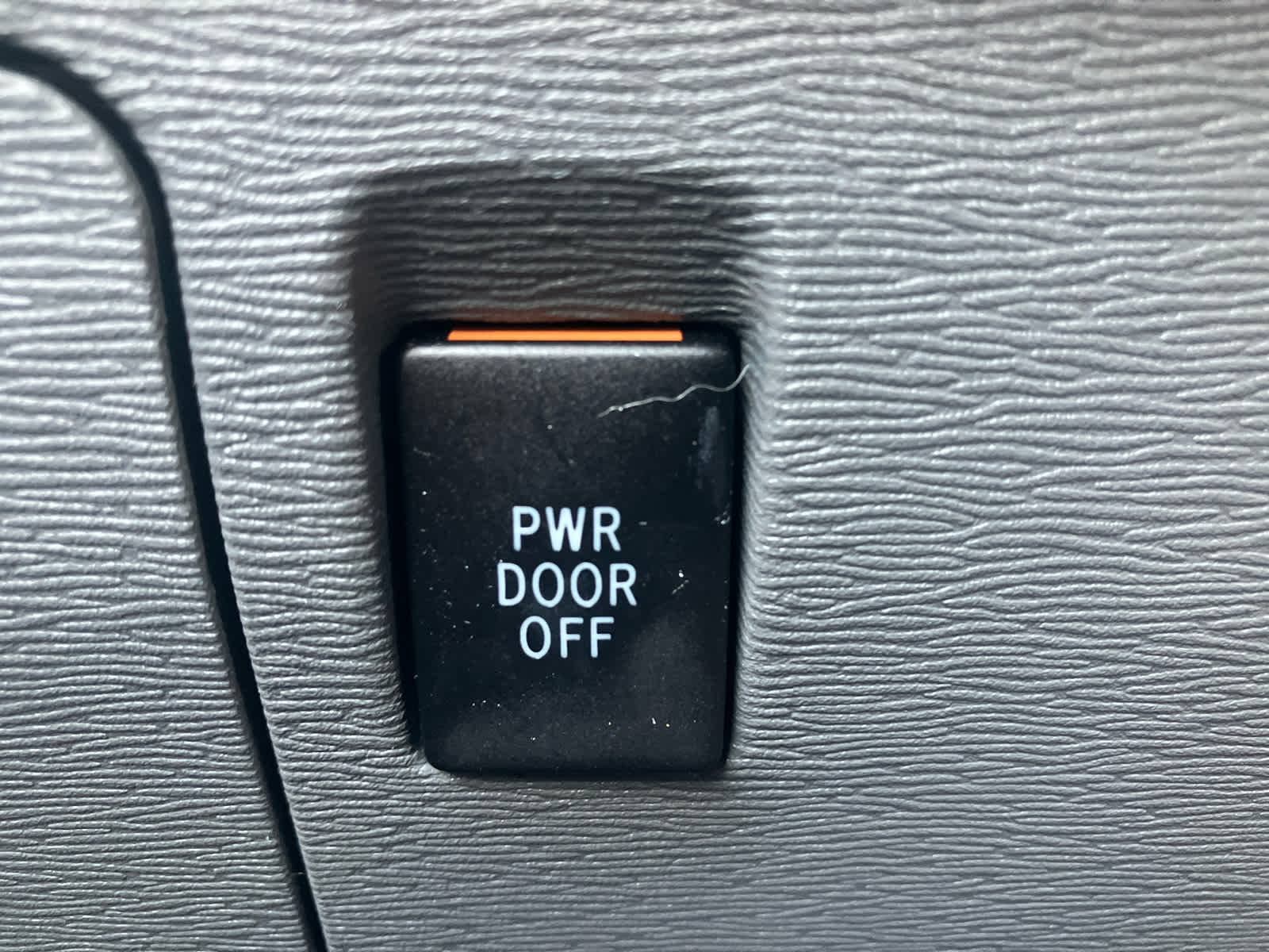 2020 Toyota Sienna photo 14 of 31