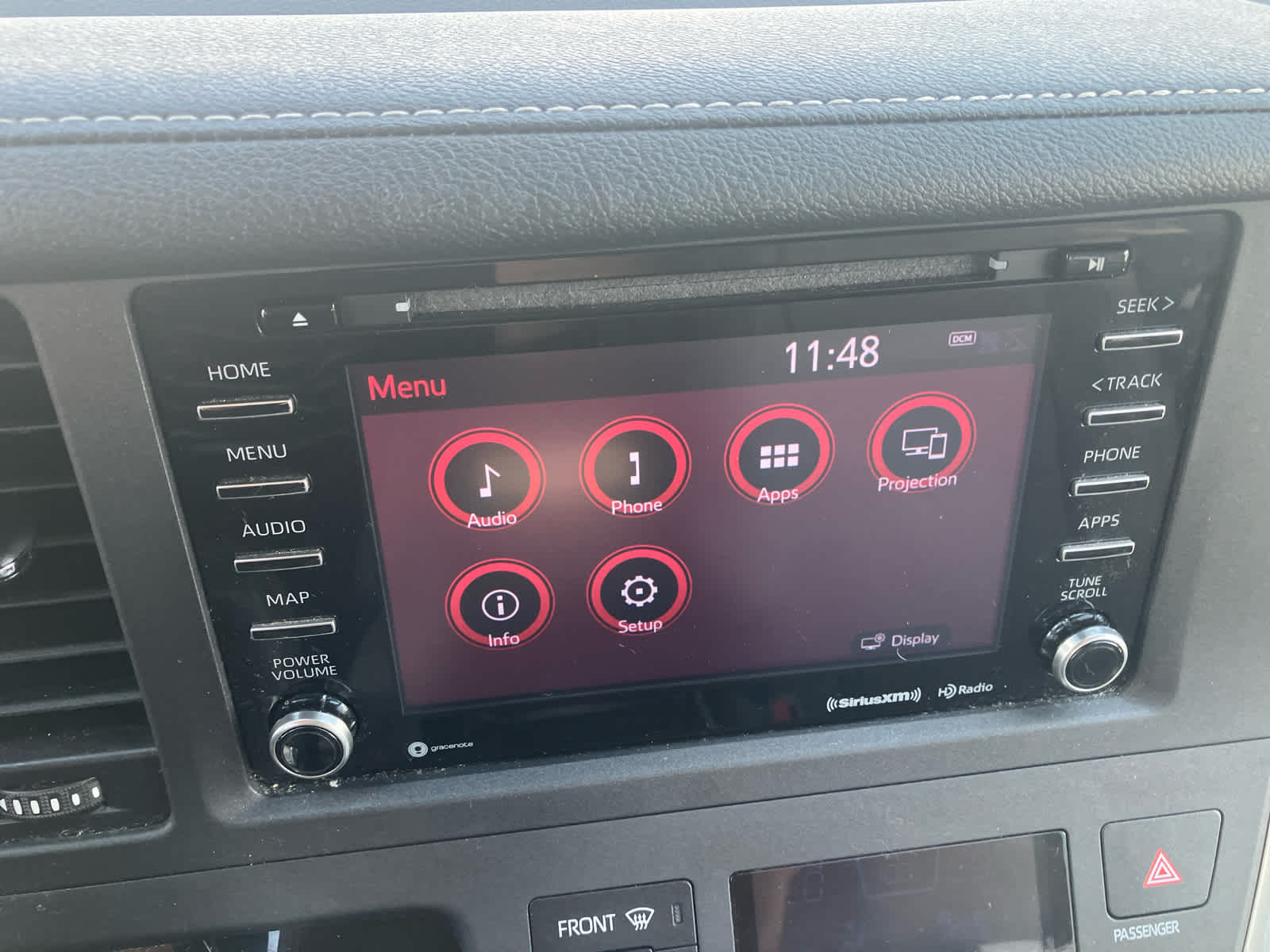2020 Toyota Sienna photo 23 of 31