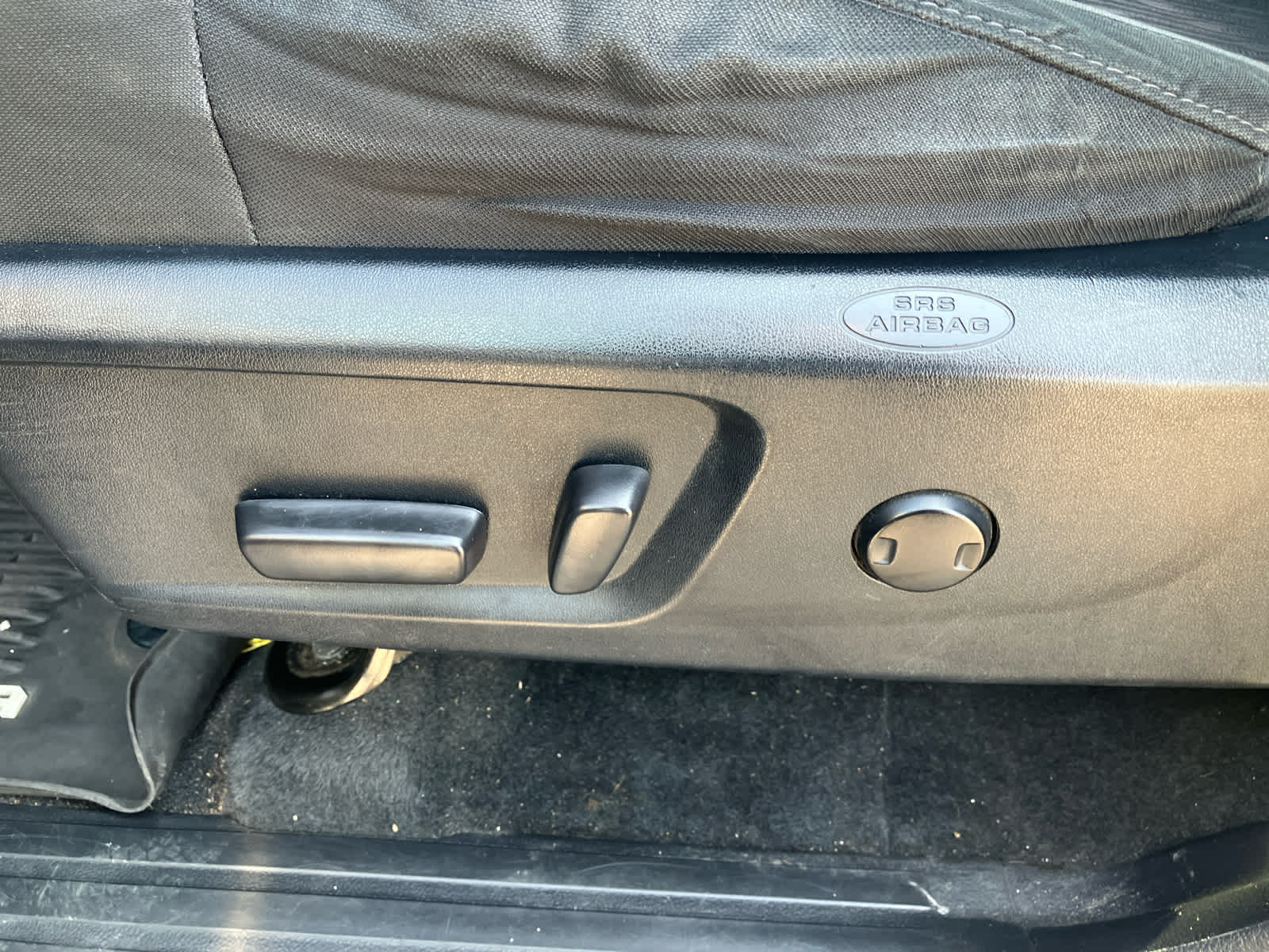 2021 Toyota Tundra photo 13 of 32