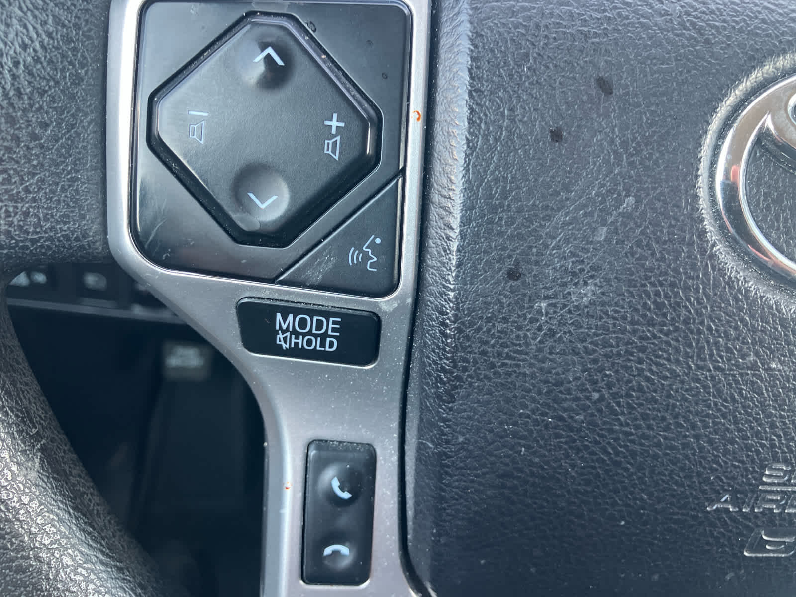 2021 Toyota Tundra photo 19 of 32