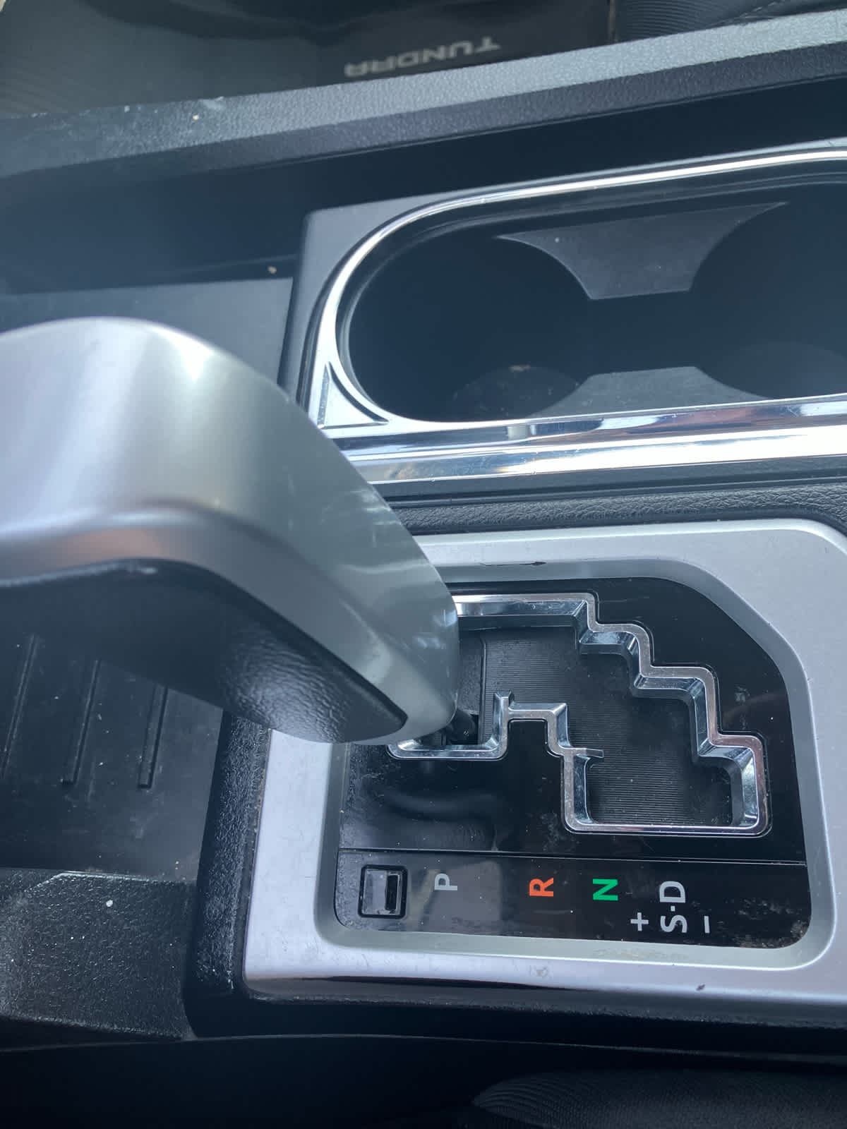 2021 Toyota Tundra photo 28 of 32