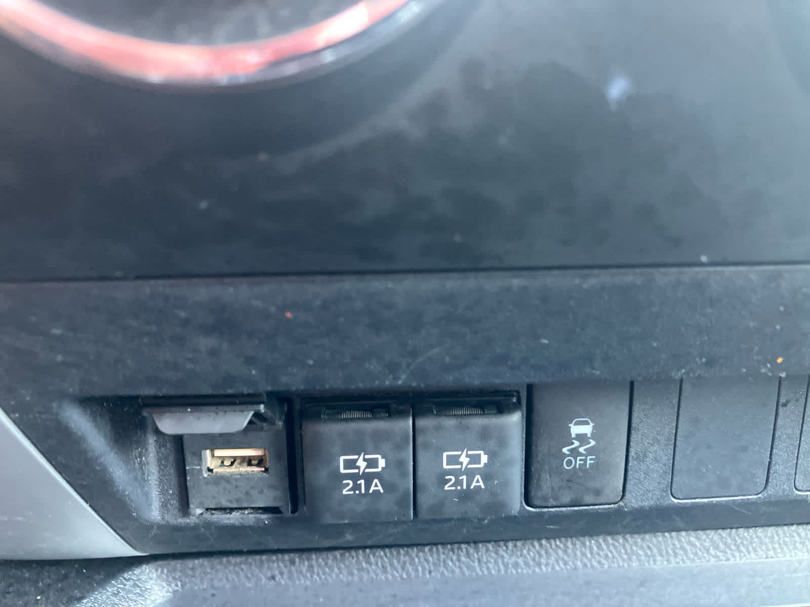 2021 Toyota Tundra photo 27 of 32
