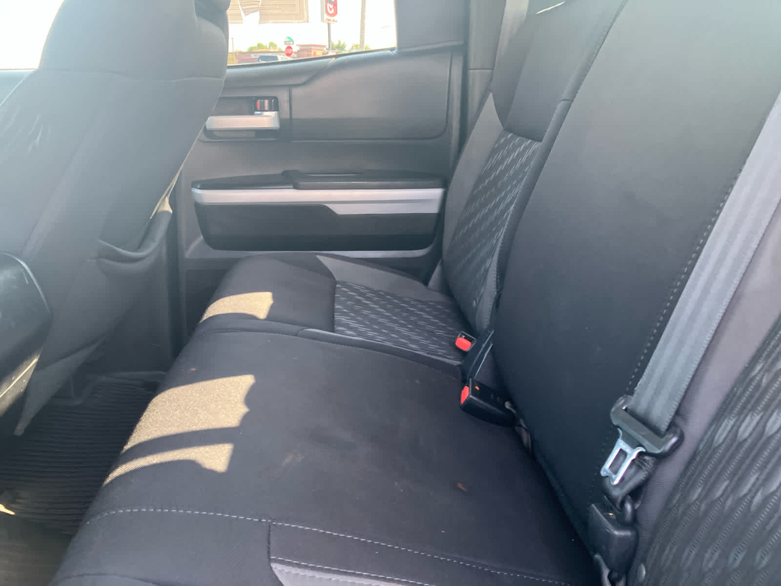 2021 Toyota Tundra photo 31 of 32