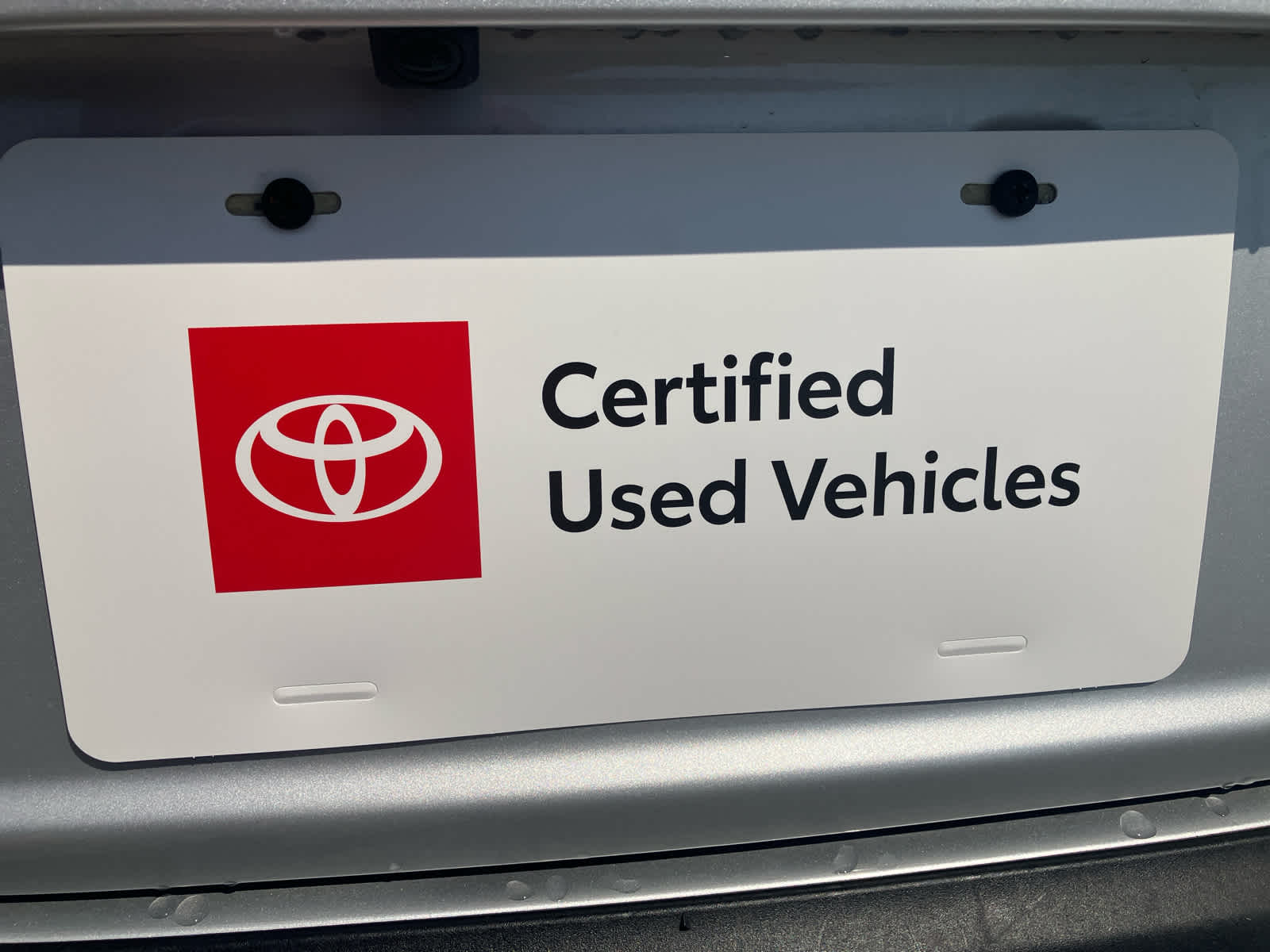 2026 Toyota Corolla photo 2 of 31