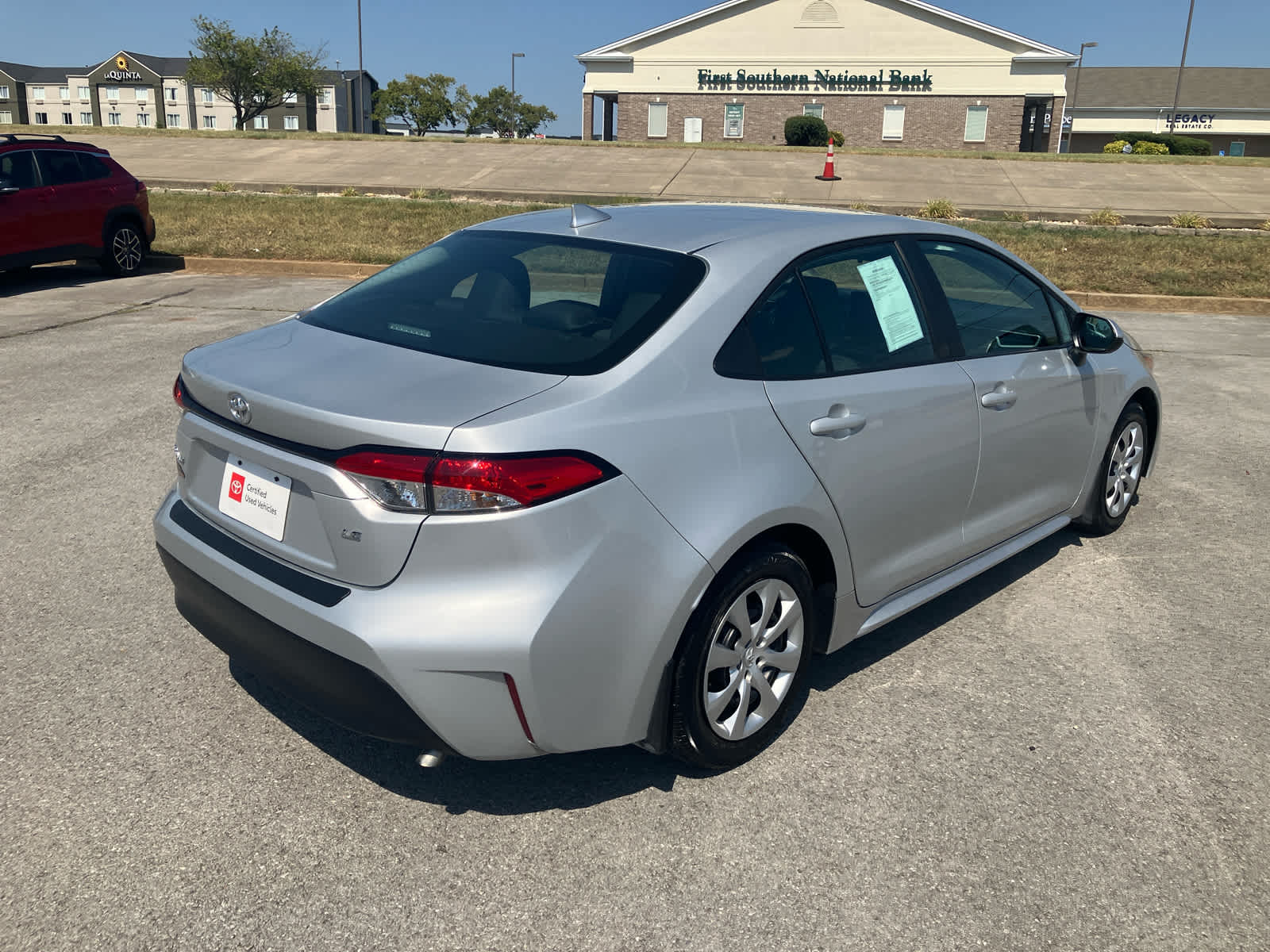 2026 Toyota Corolla photo 9 of 31