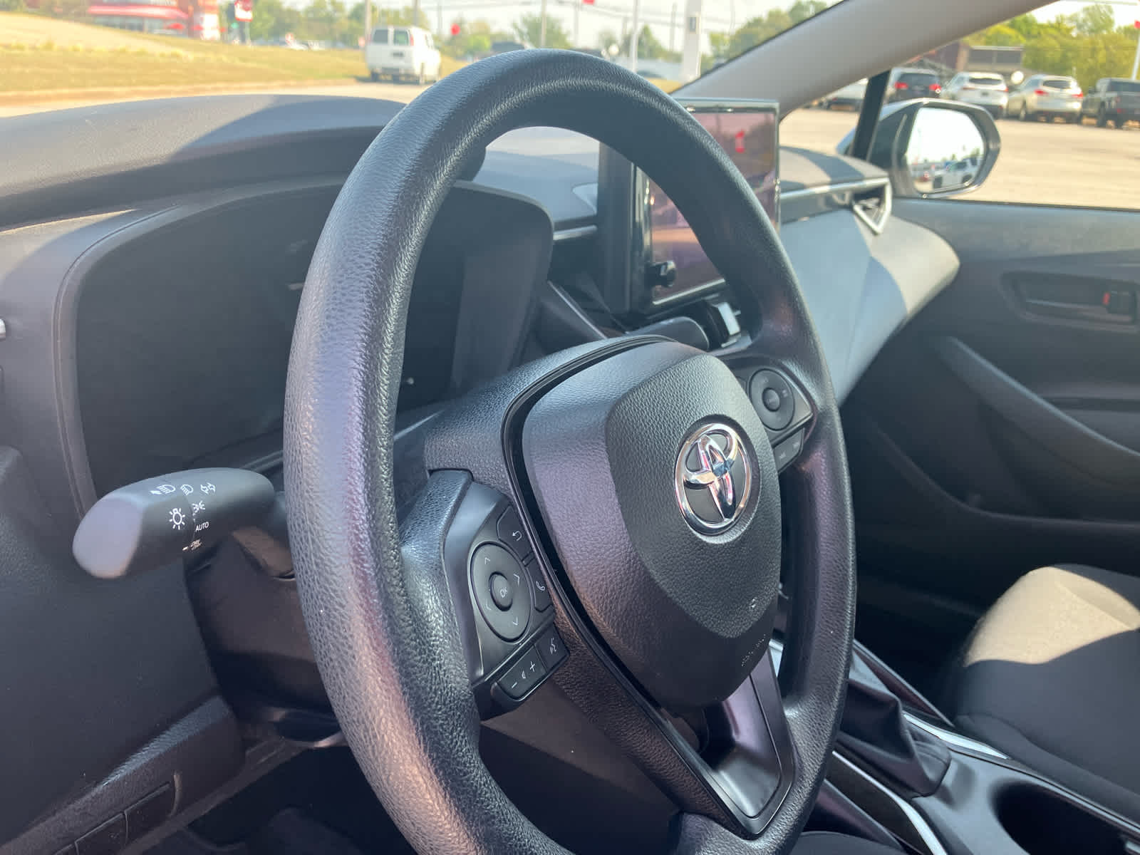 2026 Toyota Corolla photo 11 of 31