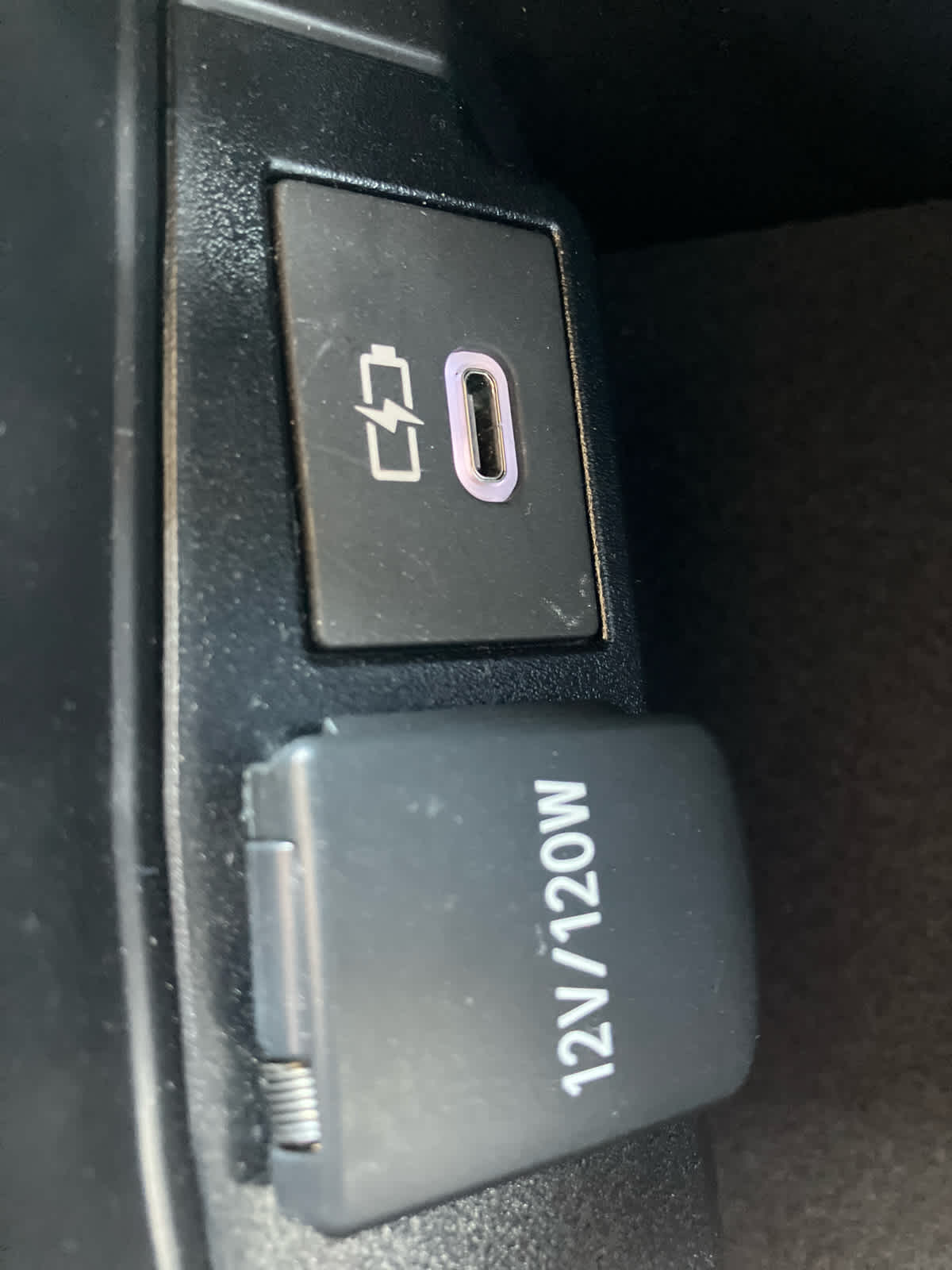 2026 Toyota Corolla photo 28 of 31
