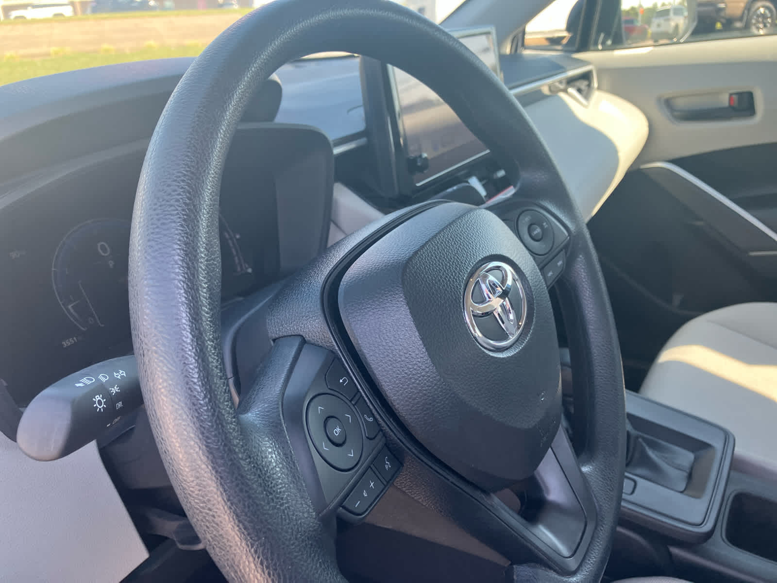 2026 Toyota Corolla Cross photo 11 of 31