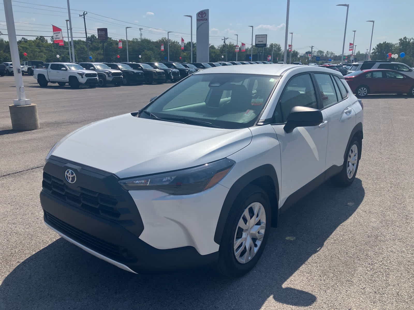 2026 Toyota Corolla Cross photo 5 of 32