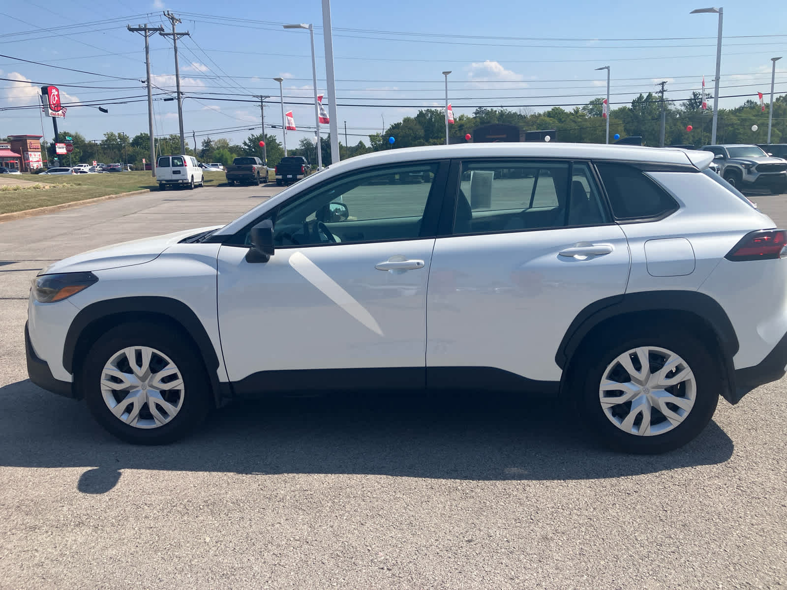 2026 Toyota Corolla Cross photo 6 of 32