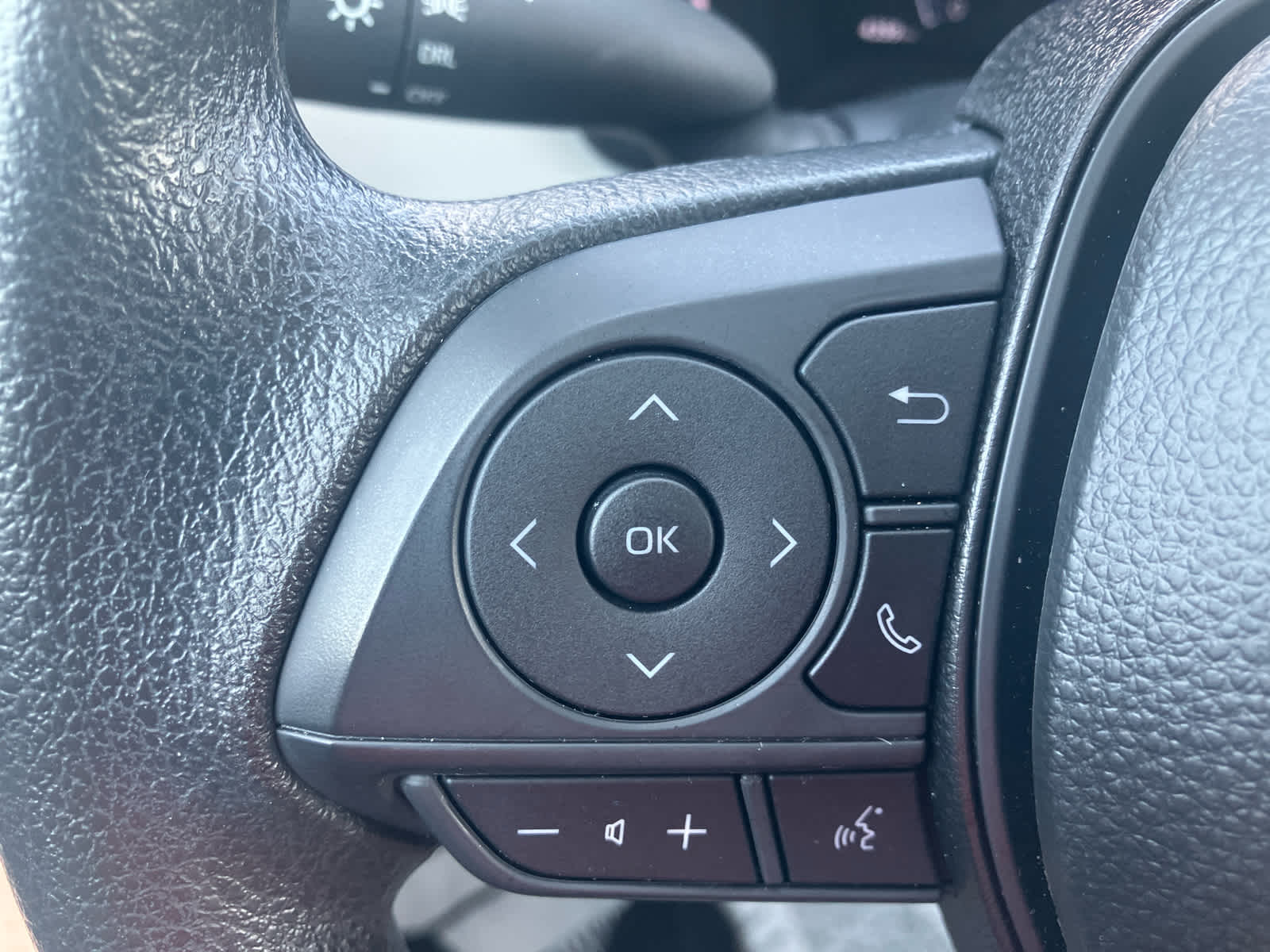 2026 Toyota Corolla Cross photo 19 of 32