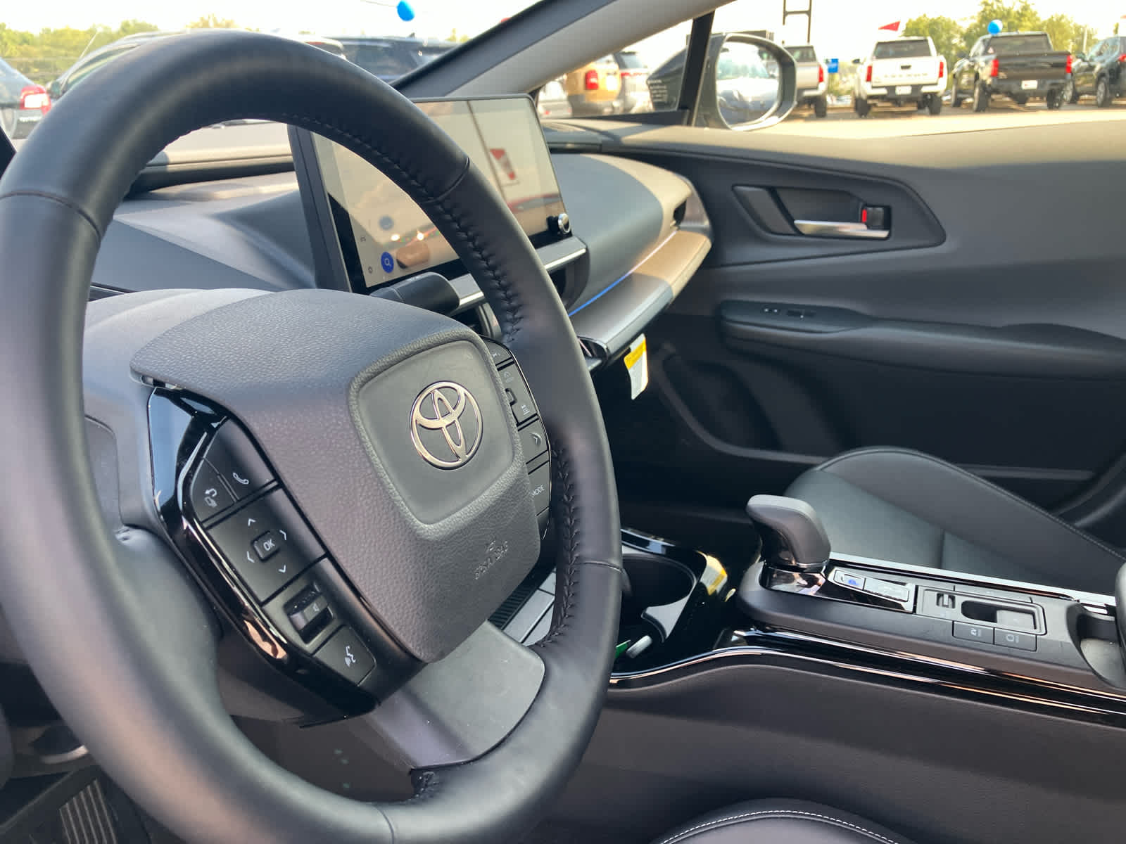 2026 Toyota Prius photo 11 of 33