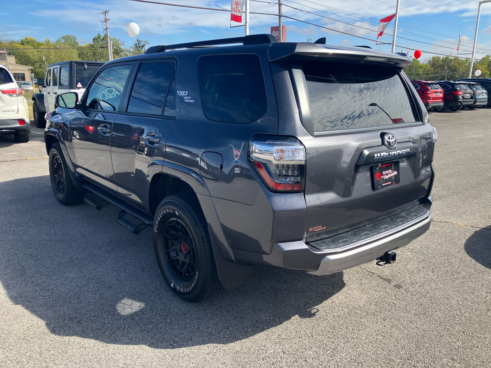 2022 Toyota 4Runner photo 5 of 36