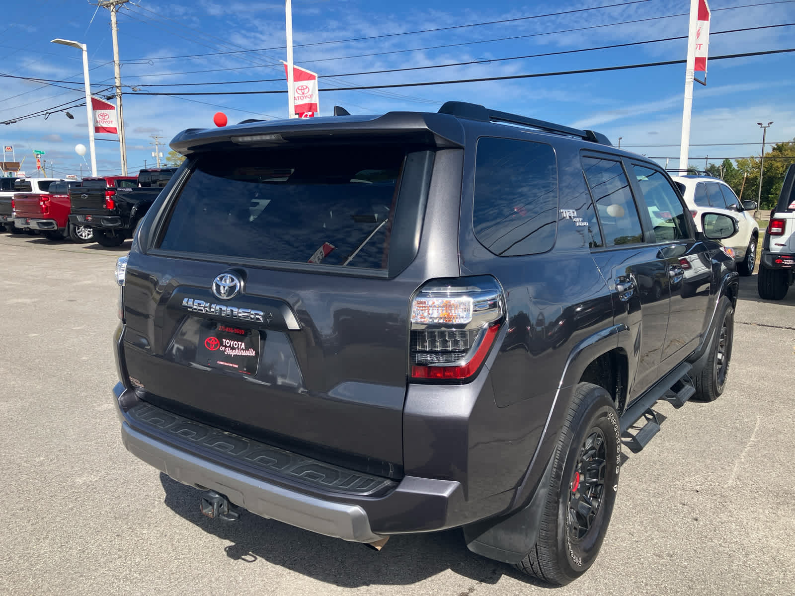 2022 Toyota 4Runner photo 7 of 36