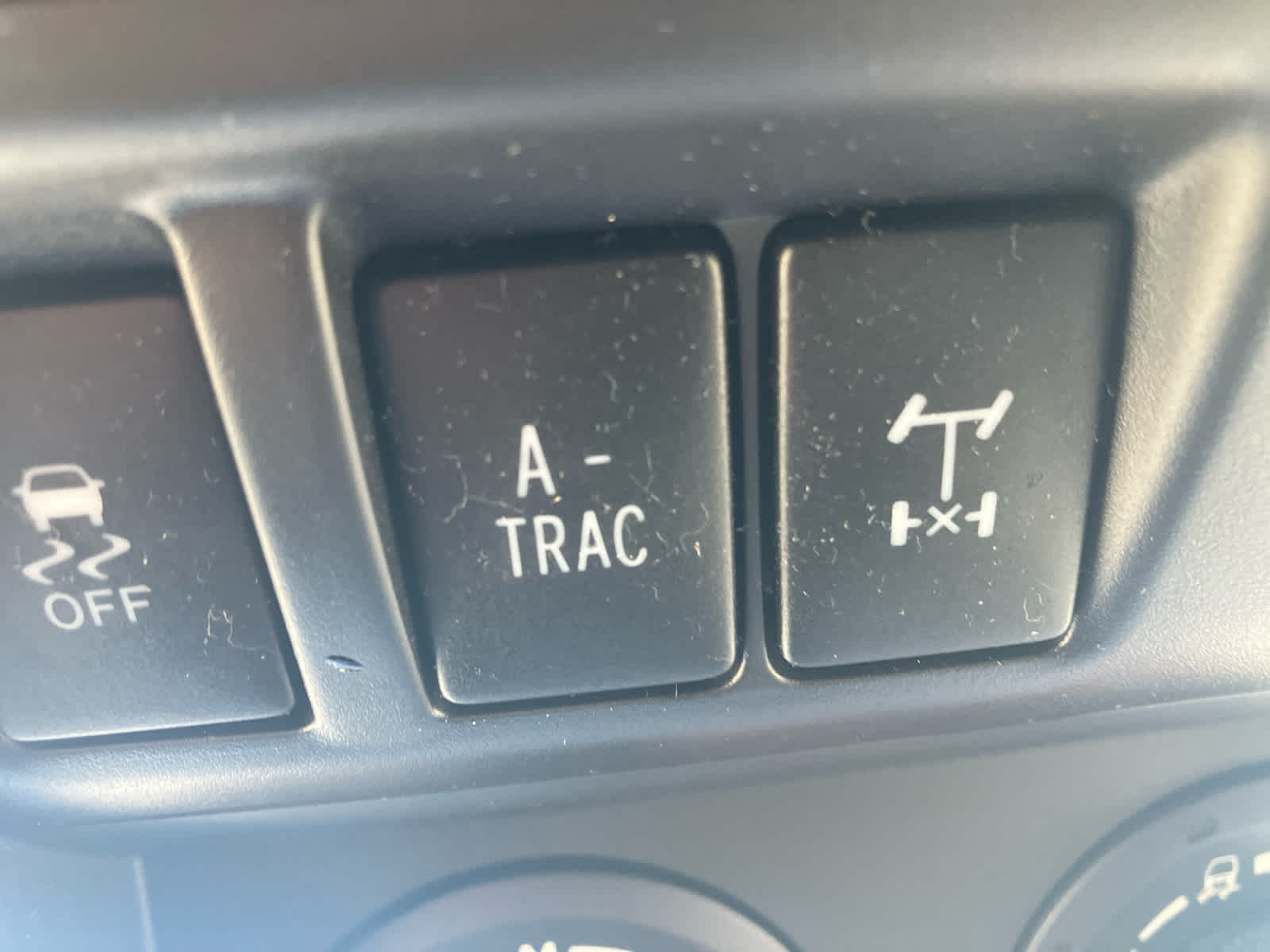 2022 Toyota 4Runner photo 22 of 36