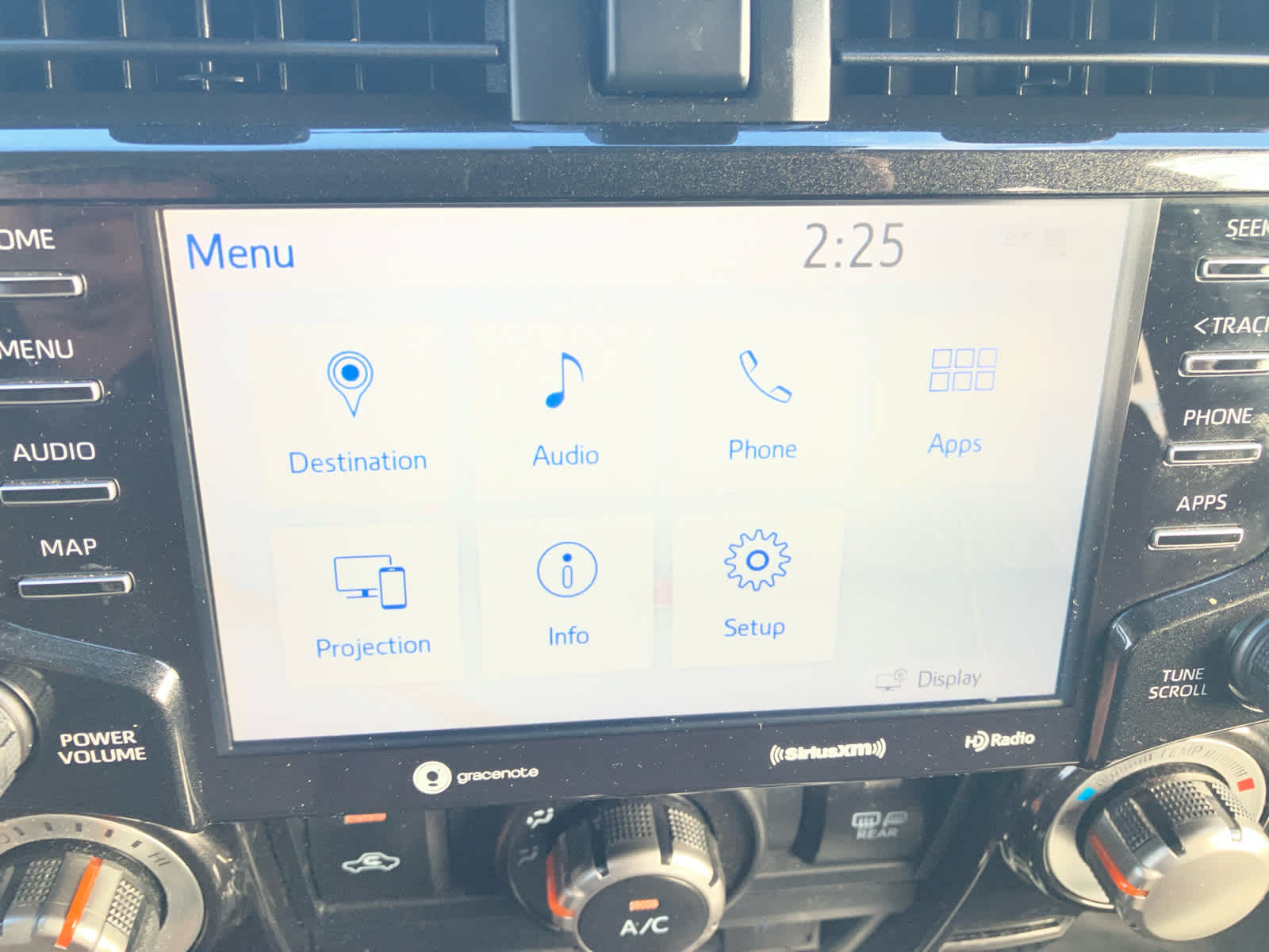 2022 Toyota 4Runner photo 27 of 36