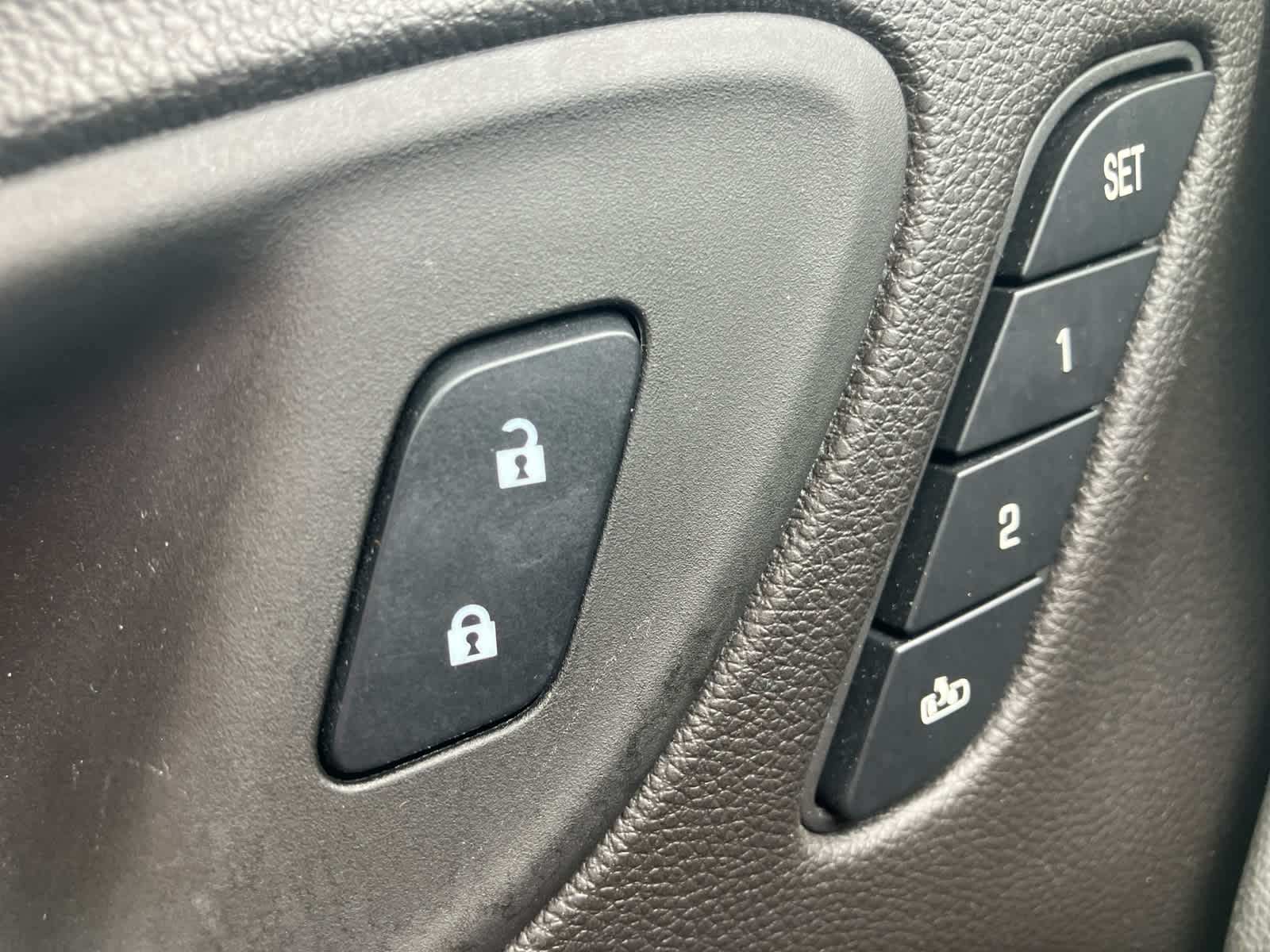 2025 Buick Encore GX photo 12 of 36