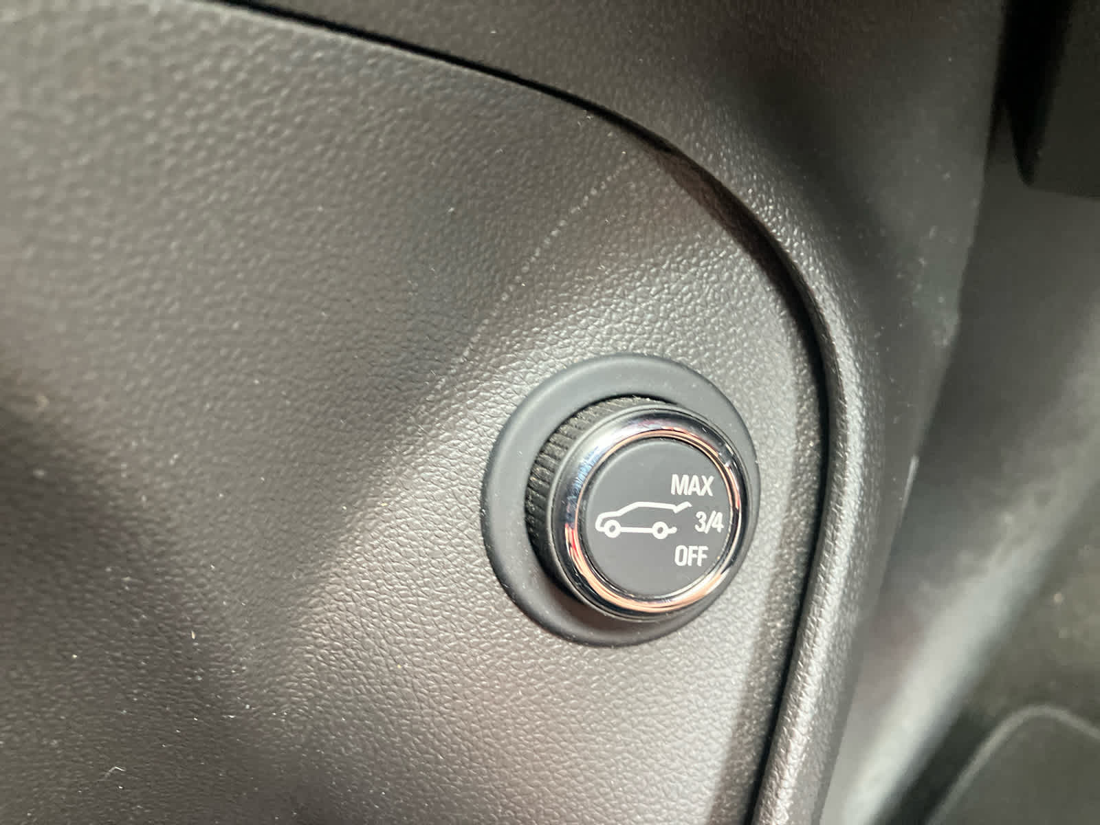 2025 Buick Encore GX photo 14 of 36