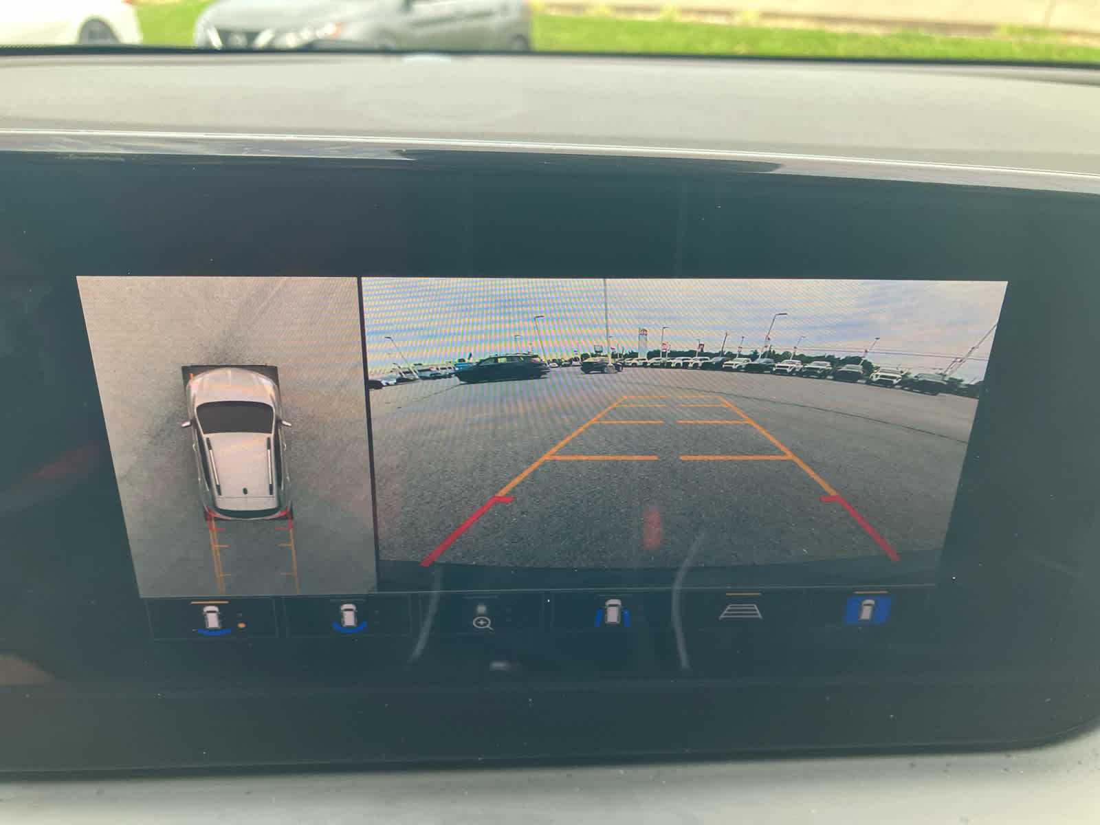 2025 Buick Encore GX photo 21 of 36