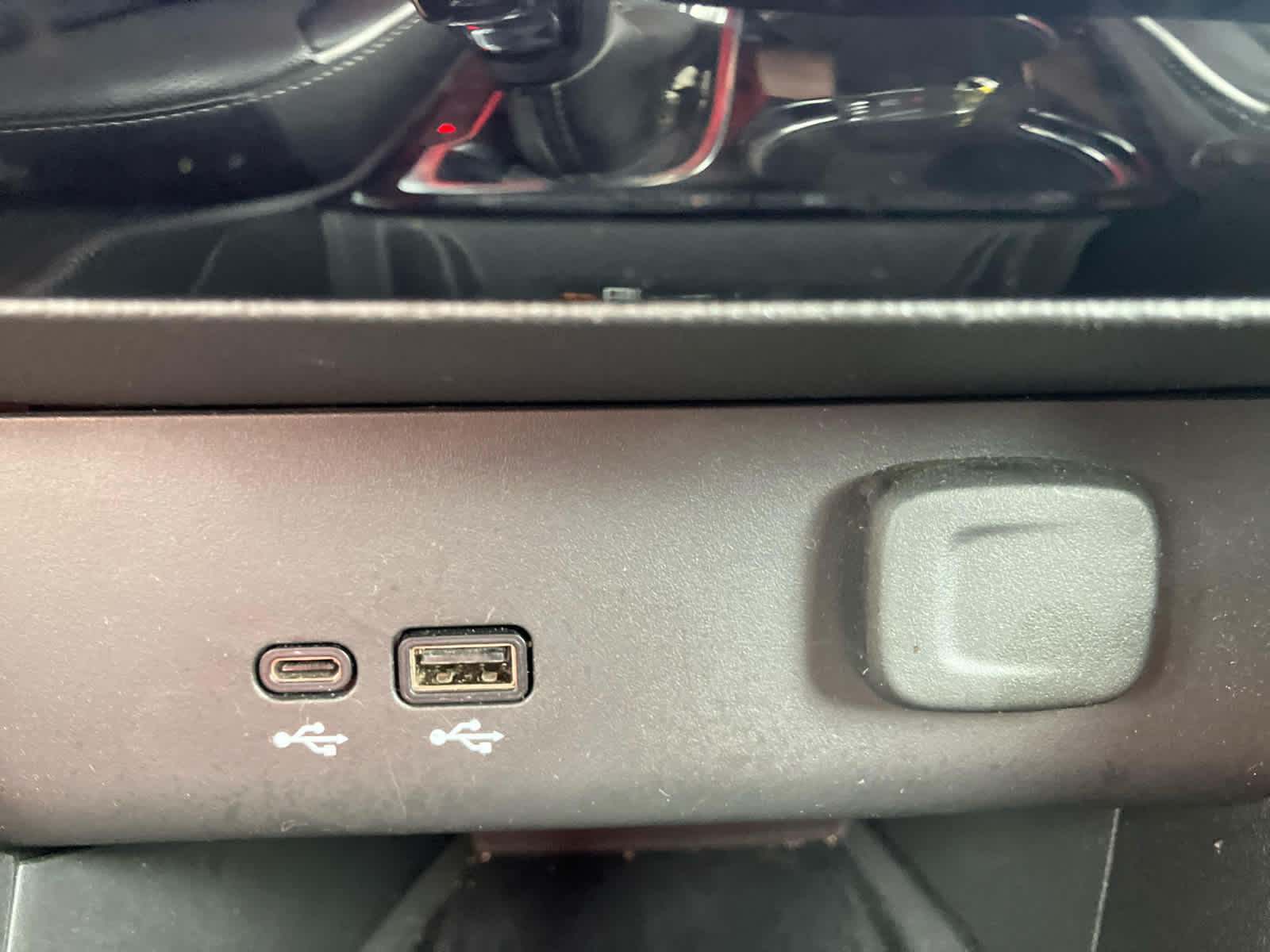 2025 Buick Encore GX photo 27 of 36