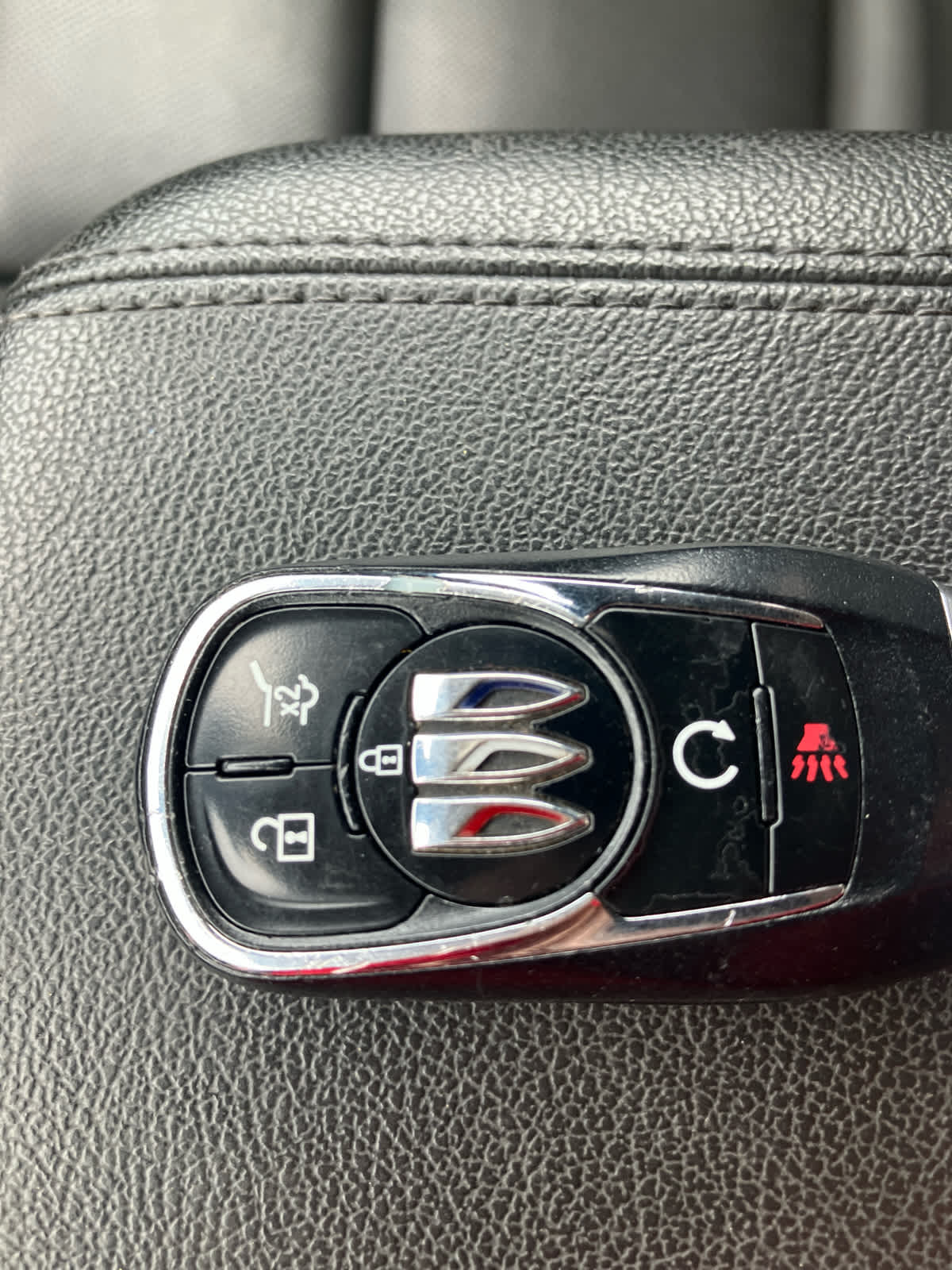 2025 Buick Encore GX photo 32 of 36