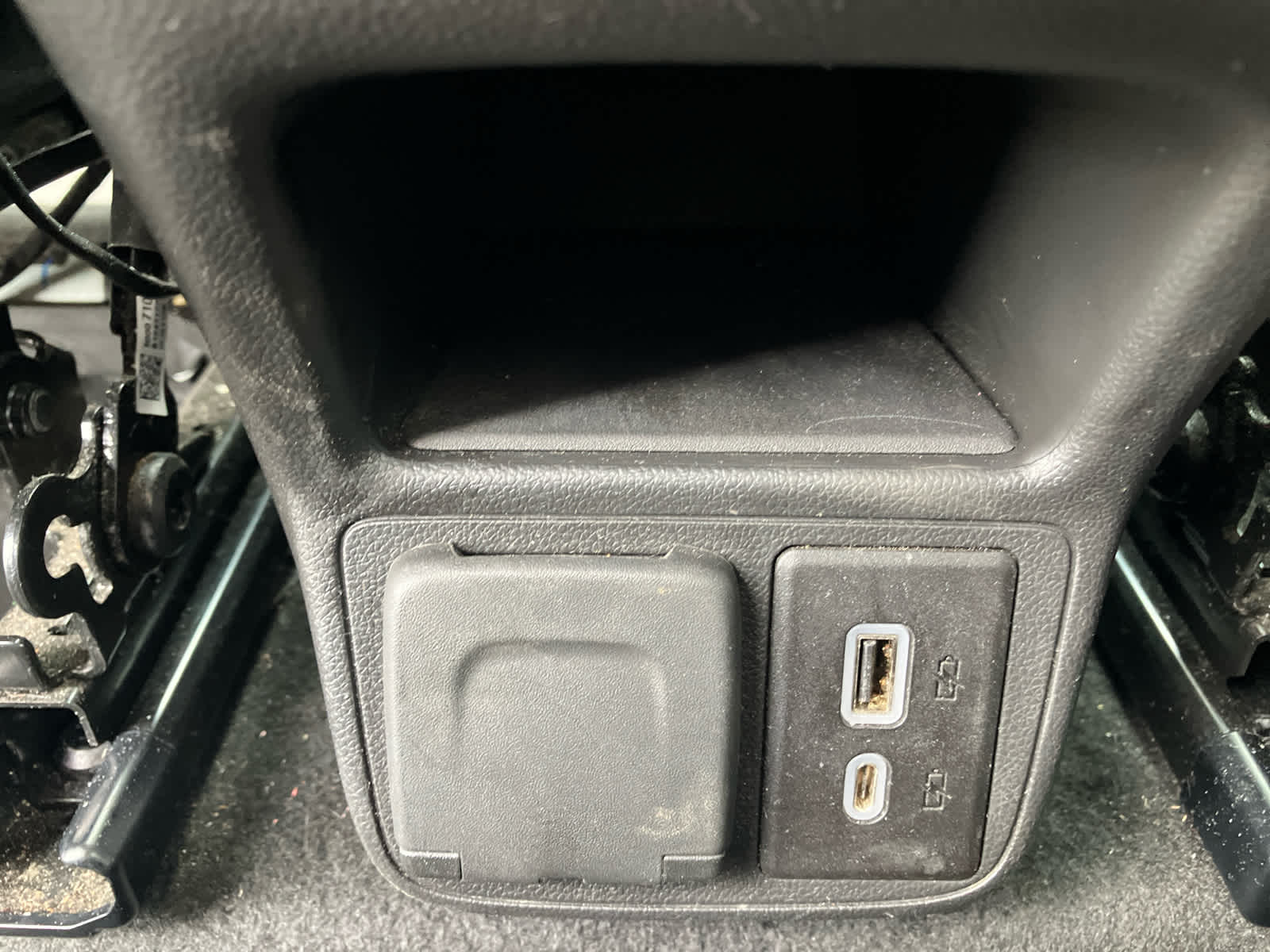 2025 Buick Encore GX photo 34 of 36