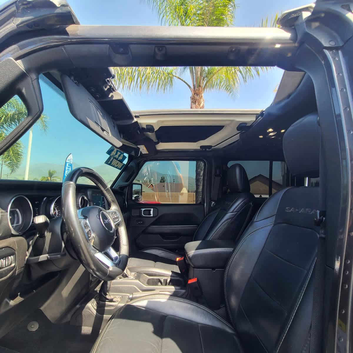 2018 Jeep Wrangler Unlimited Sahara 47
