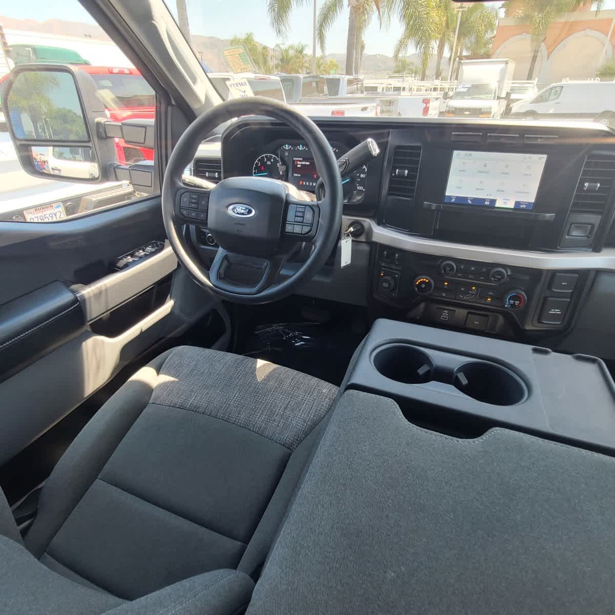 2023 Ford Super Duty F-250 SRW XLT 4WD Crew Cab 8 Box 28