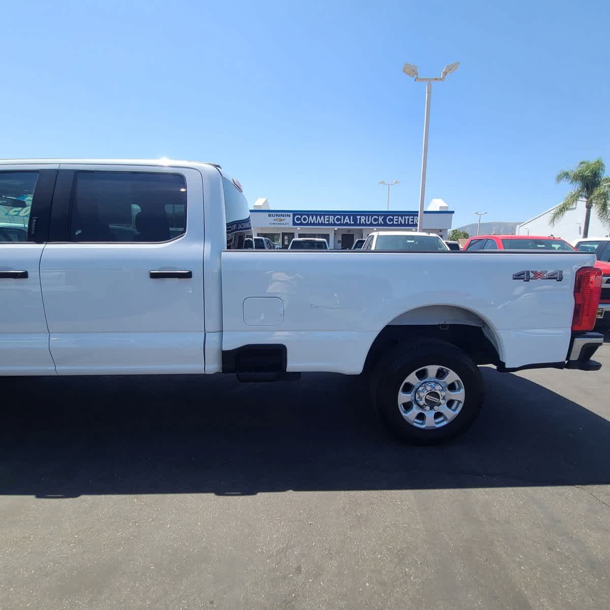 2023 Ford Super Duty F-250 SRW XLT 4WD Crew Cab 8 Box 22