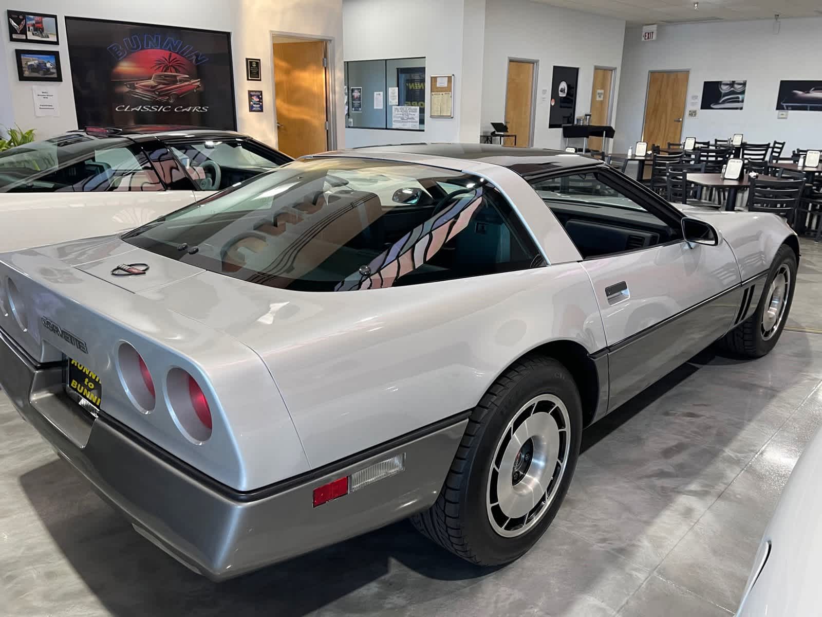 1984 Chevrolet Corvette  8