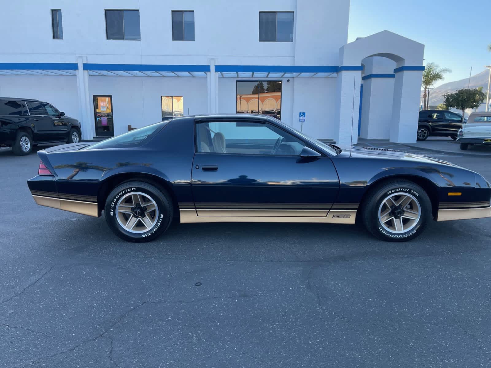 1986 Chevrolet Camaro  10