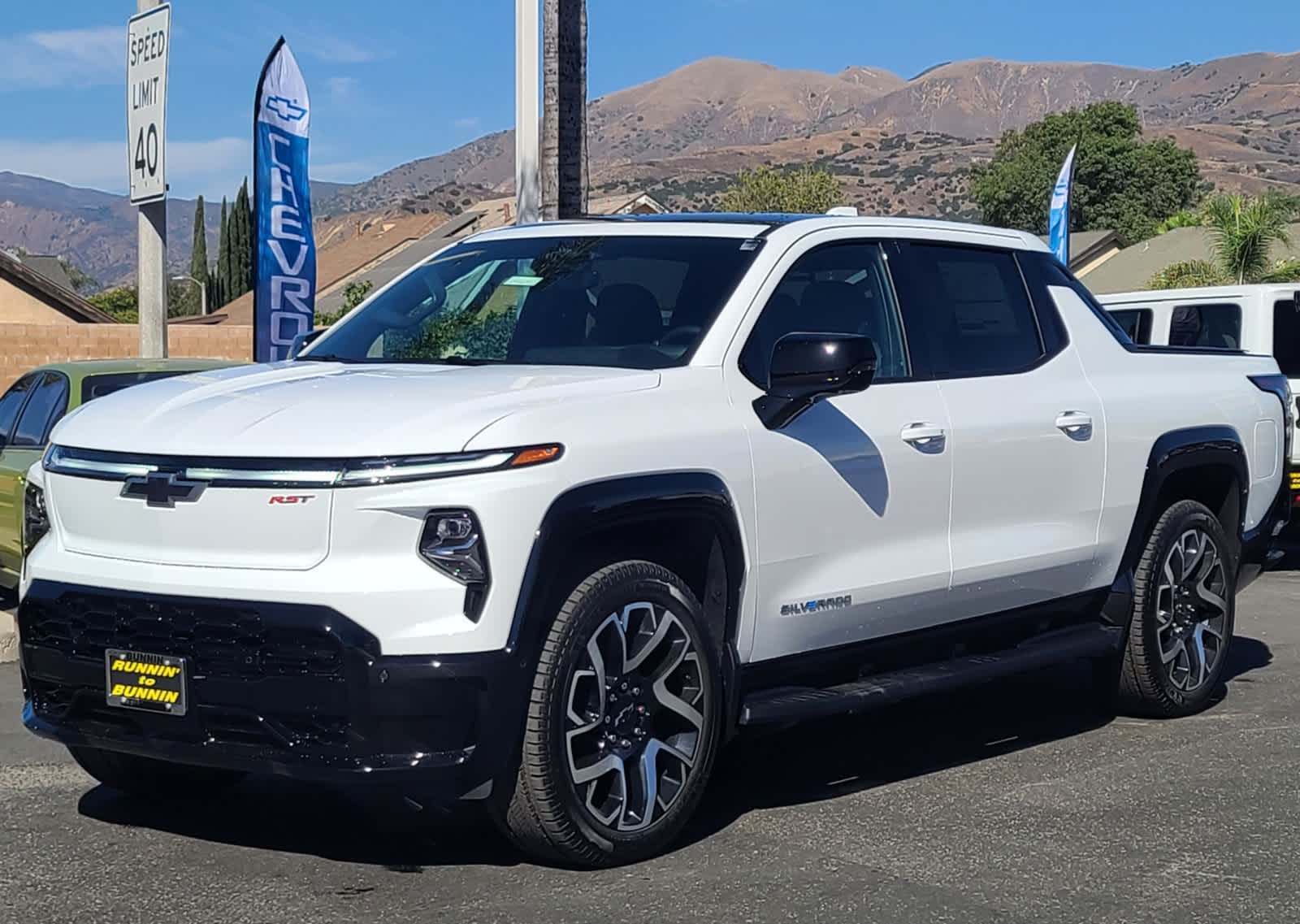 2024 Chevrolet Silverado EV RST e4WD Crew Cab 6