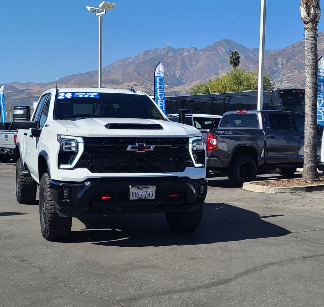 2024 Chevrolet Silverado 2500HD ZR2 4WD Crew Cab 159 2