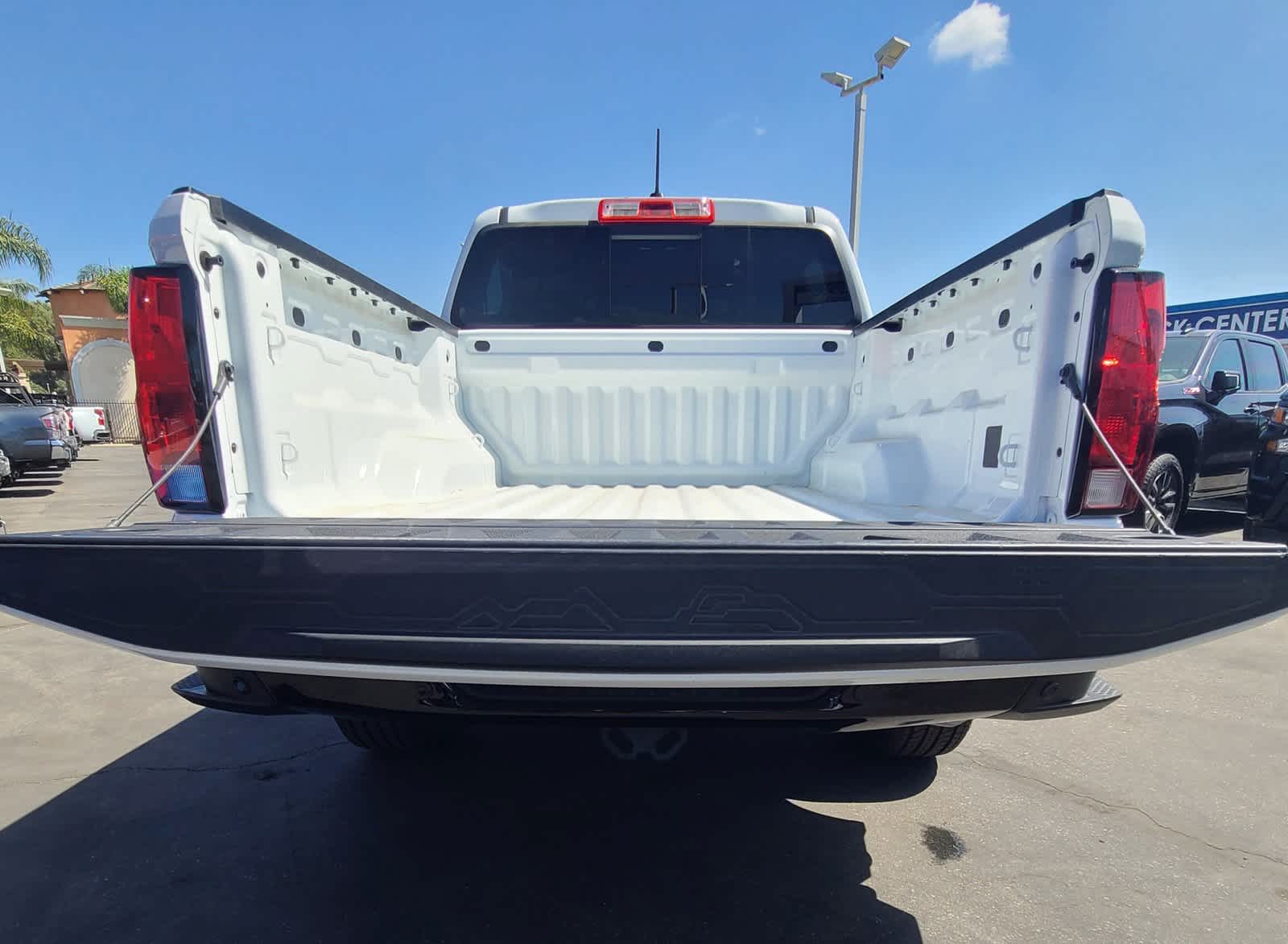 2023 Chevrolet Colorado 2WD Work Truck Crew Cab 9