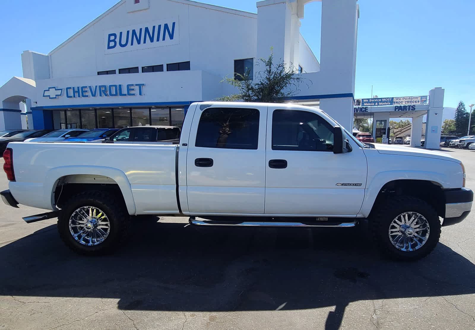 2006 Chevrolet Silverado 2500HD LT3 Crew Cab 153 WB 2WD 11