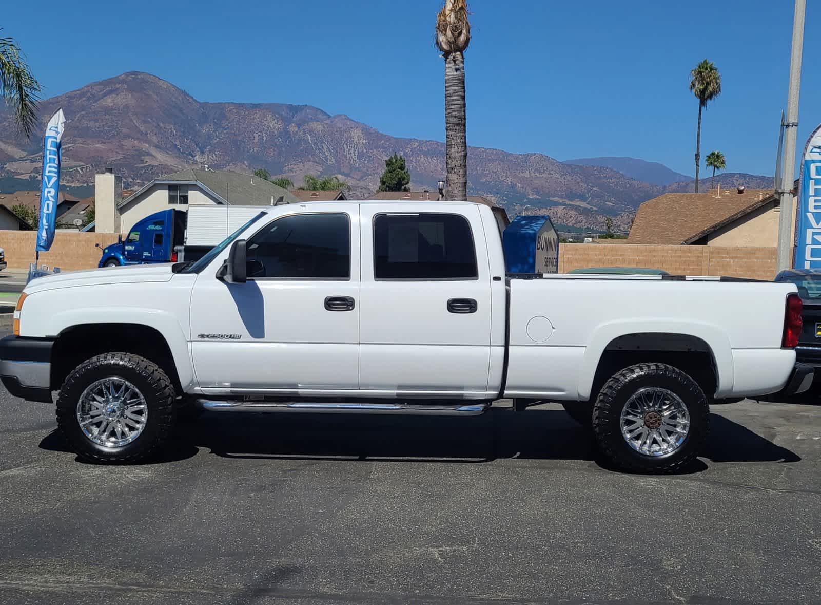 2006 Chevrolet Silverado 2500HD LT3 Crew Cab 153 WB 2WD 6