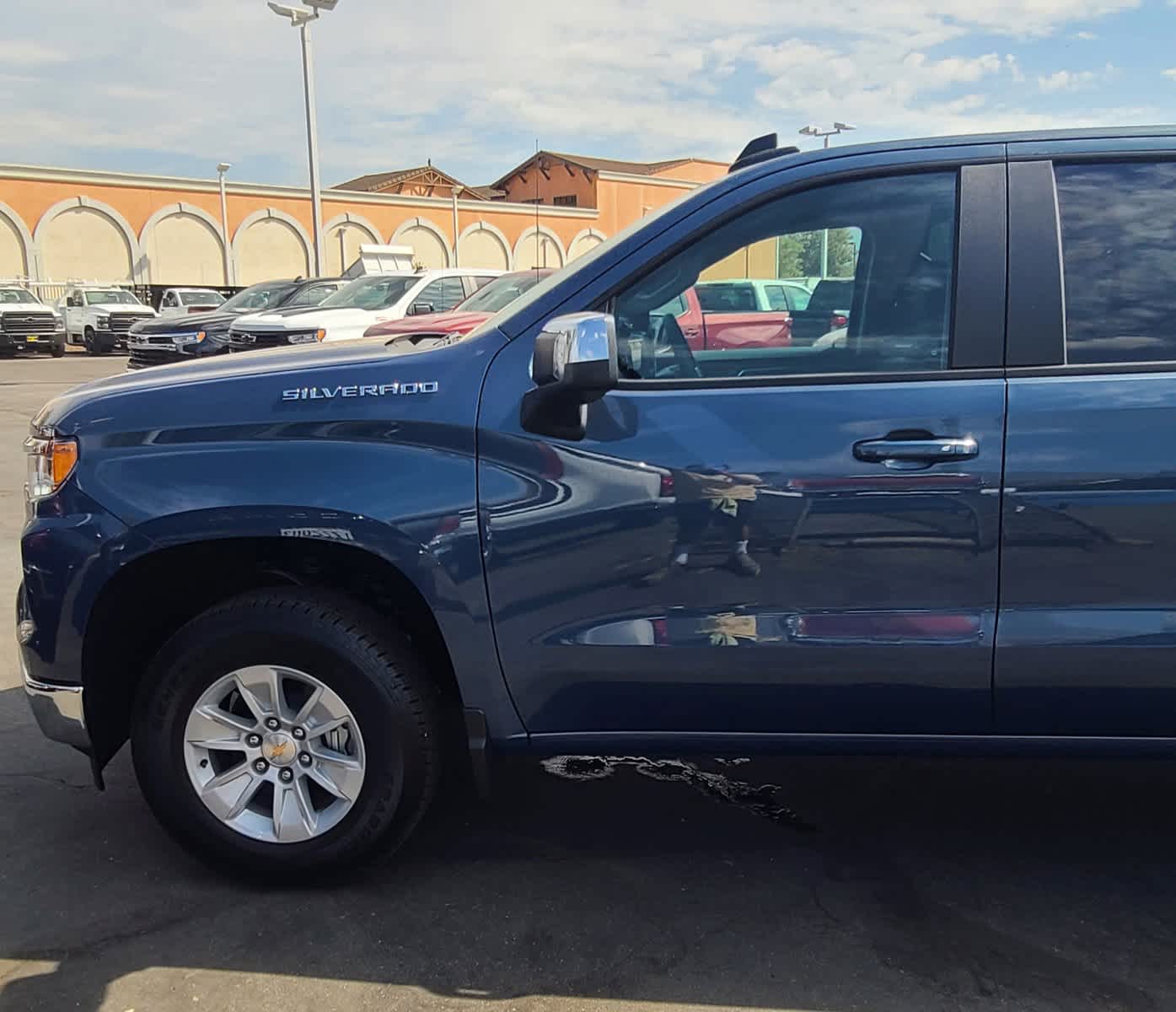 2024 Chevrolet Silverado 1500 LT 2WD Crew Cab 157 24