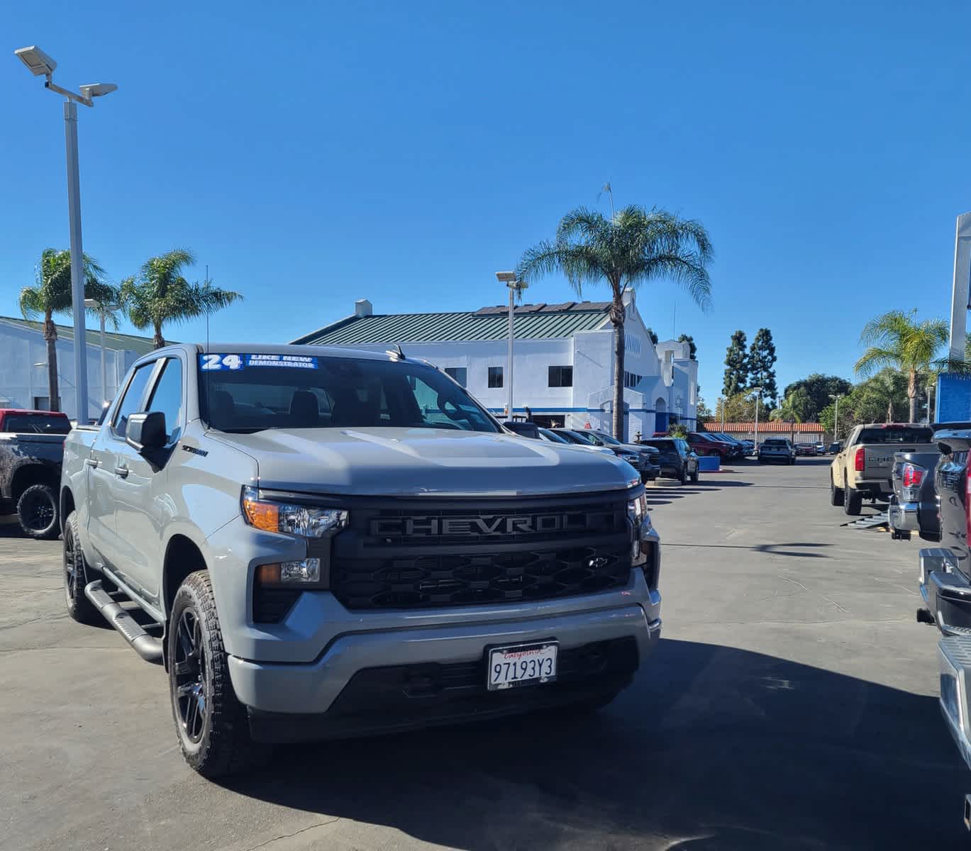 2024 Chevrolet Silverado 1500 Custom 4WD Crew Cab 147 2